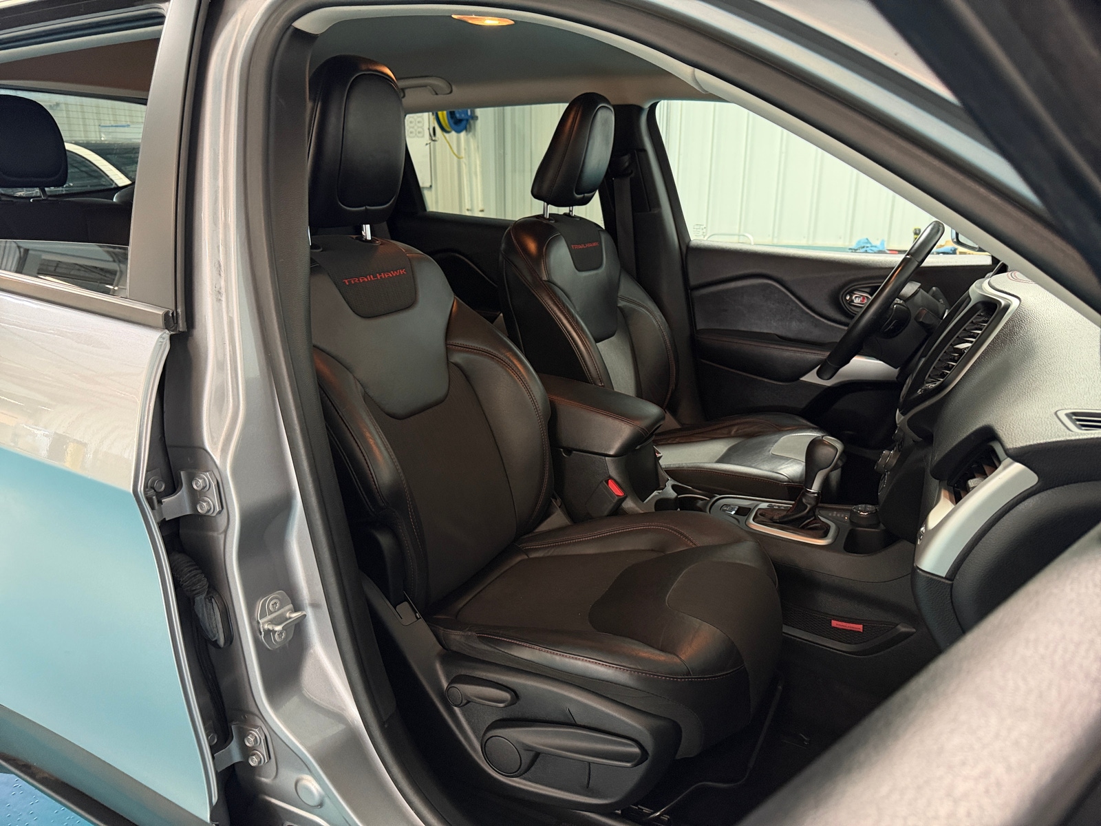 Thumbnail: 2018 Jeep Cherokee - 2