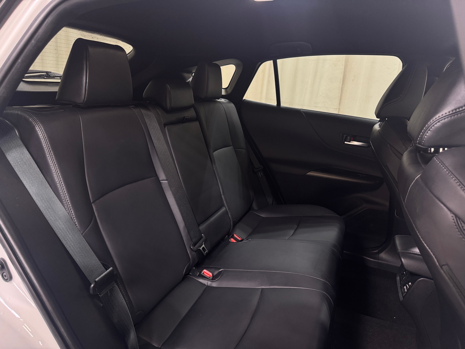 Thumbnail: 2023 Toyota Venza - 6