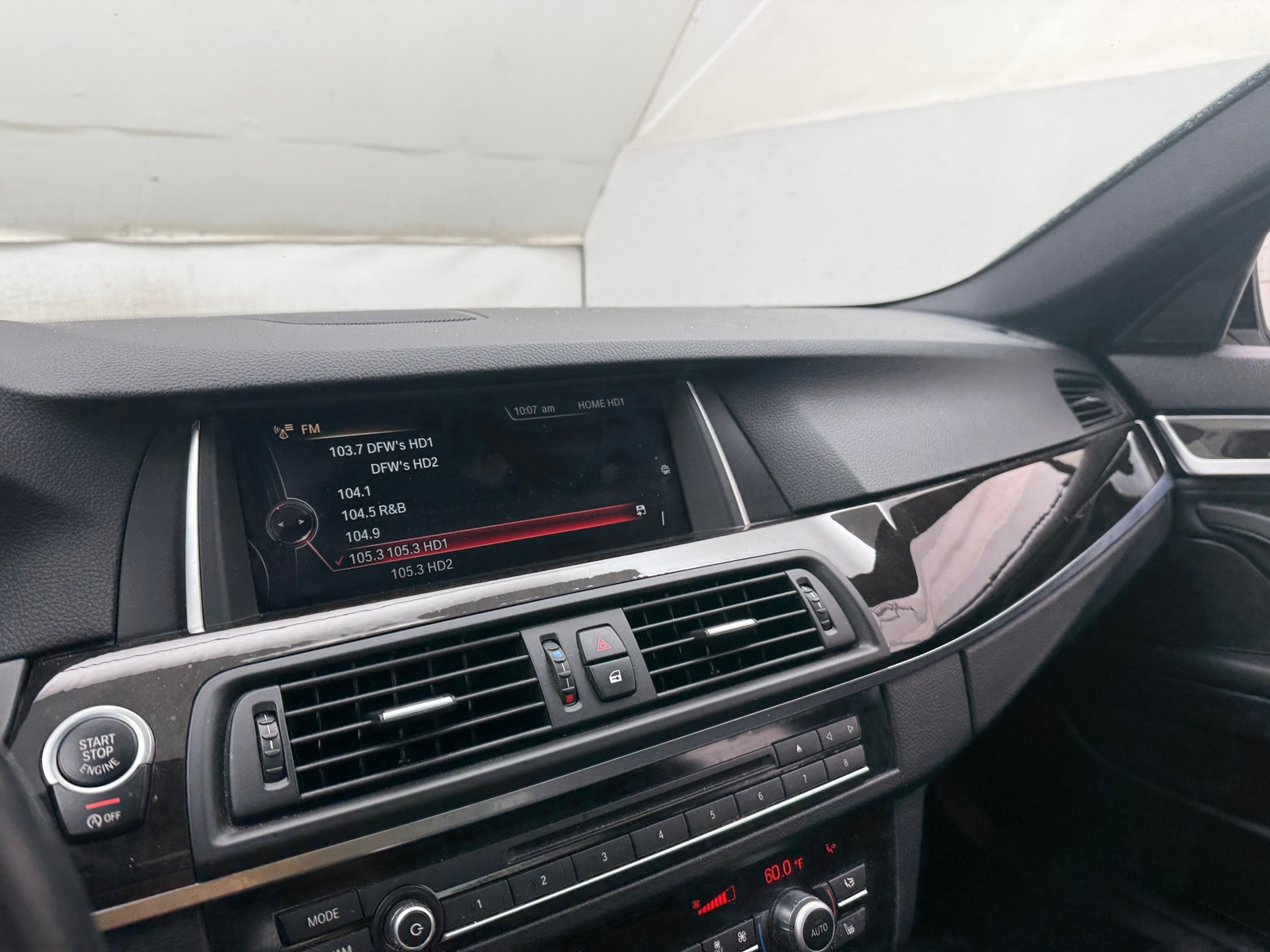 Thumbnail: 2015 BMW 5 Series - 3