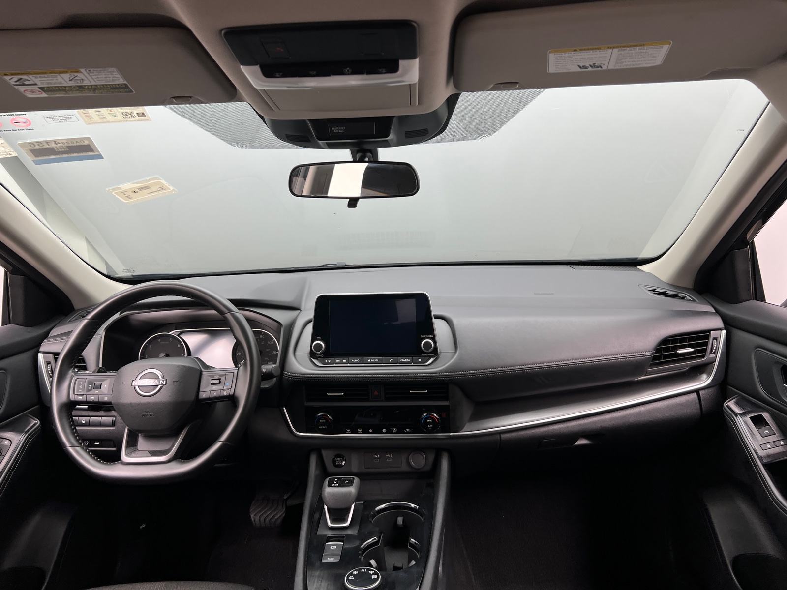 Thumbnail: 2025 Nissan Rogue - 3