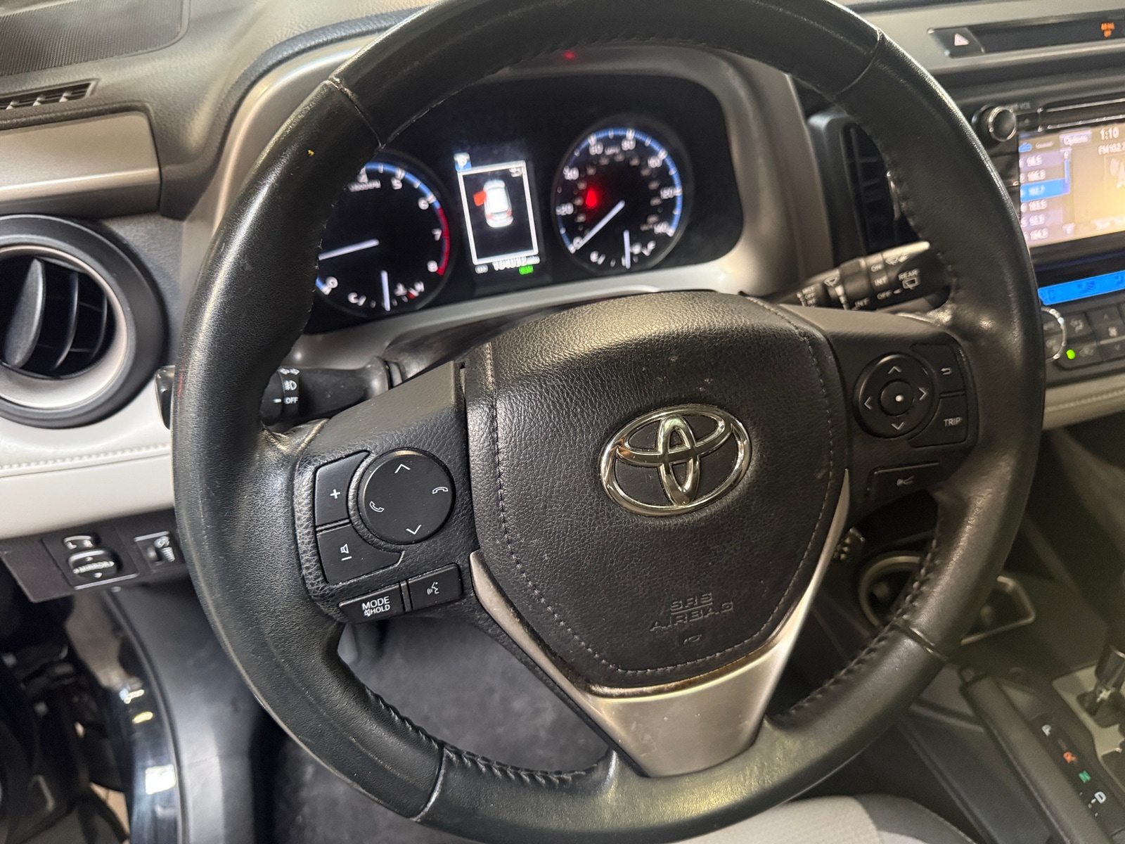 Thumbnail: 2018 Toyota RAV4 - 5