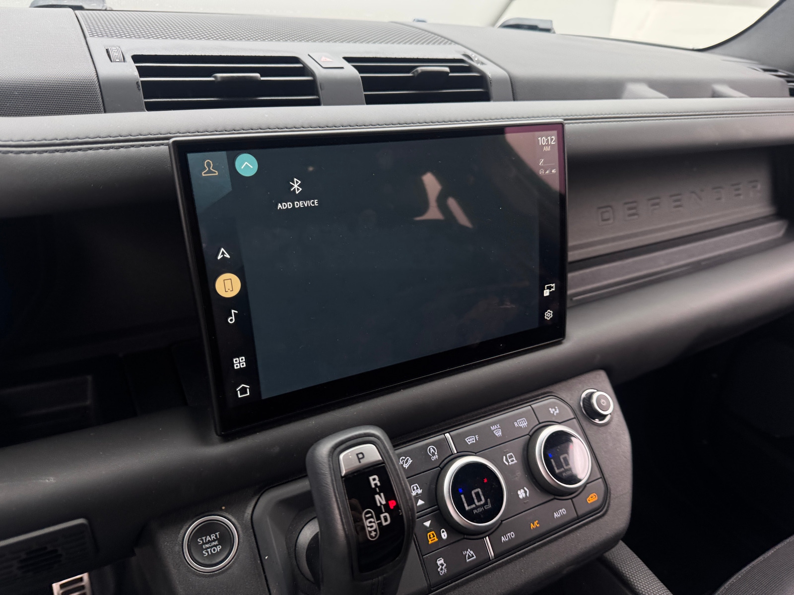 Thumbnail: 2022 Land Rover Defender - 3