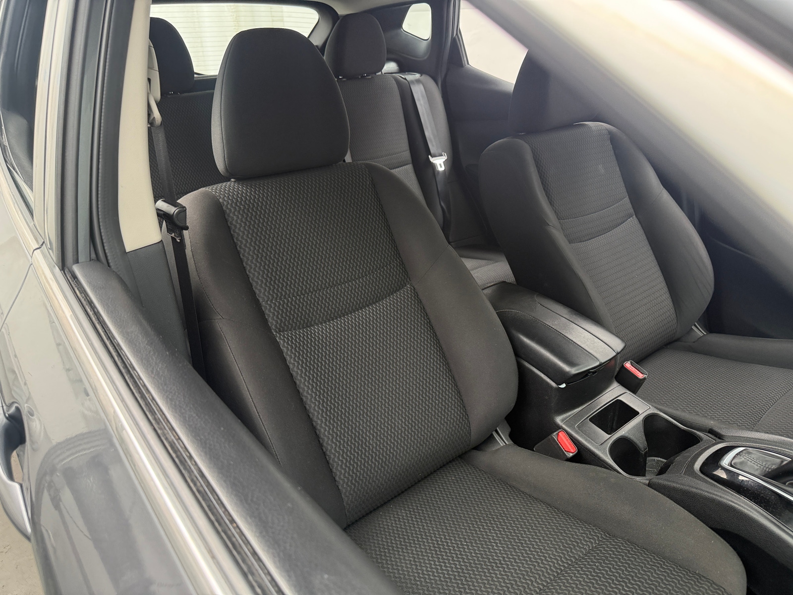 Thumbnail: 2019 Nissan Rogue Sport - 2