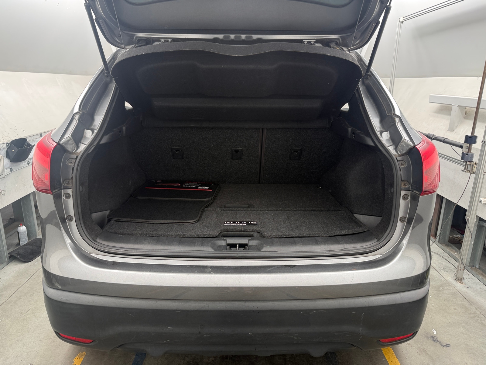 Thumbnail: 2019 Nissan Rogue Sport - 7