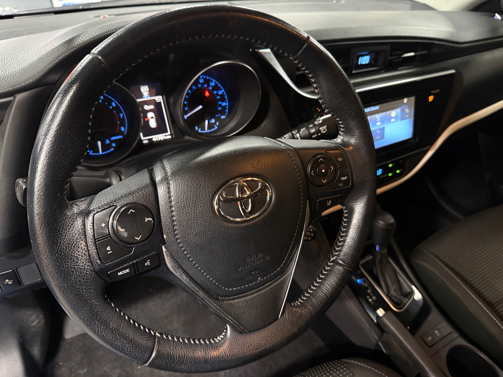 Thumbnail: 2018 Toyota Corolla iM - 5