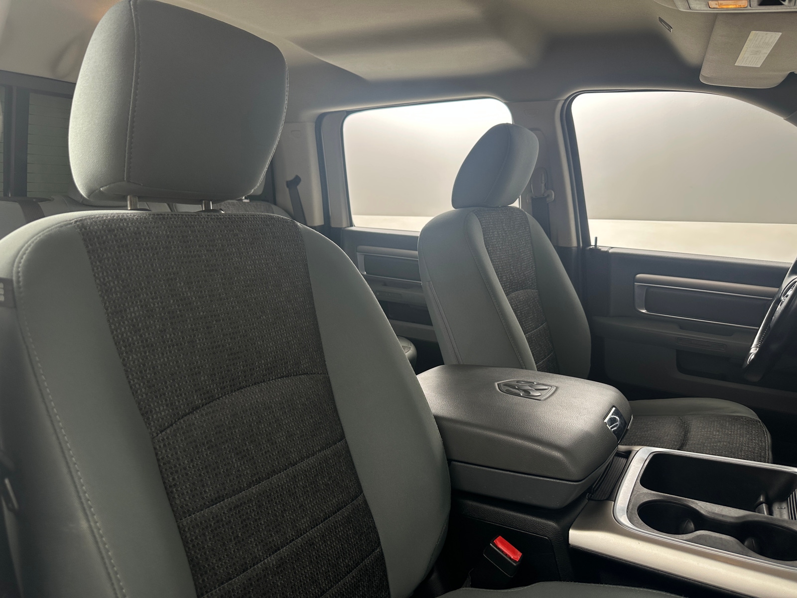 Thumbnail: 2019 RAM 1500 Classic - 2