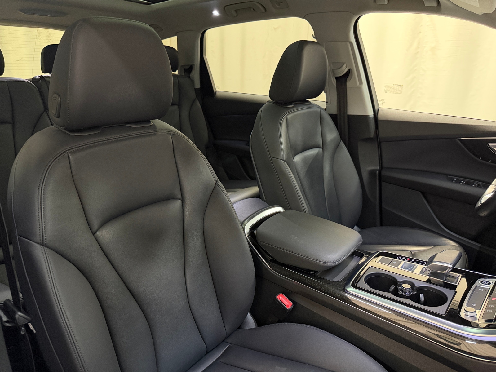 Thumbnail: 2023 Audi Q7 - 2