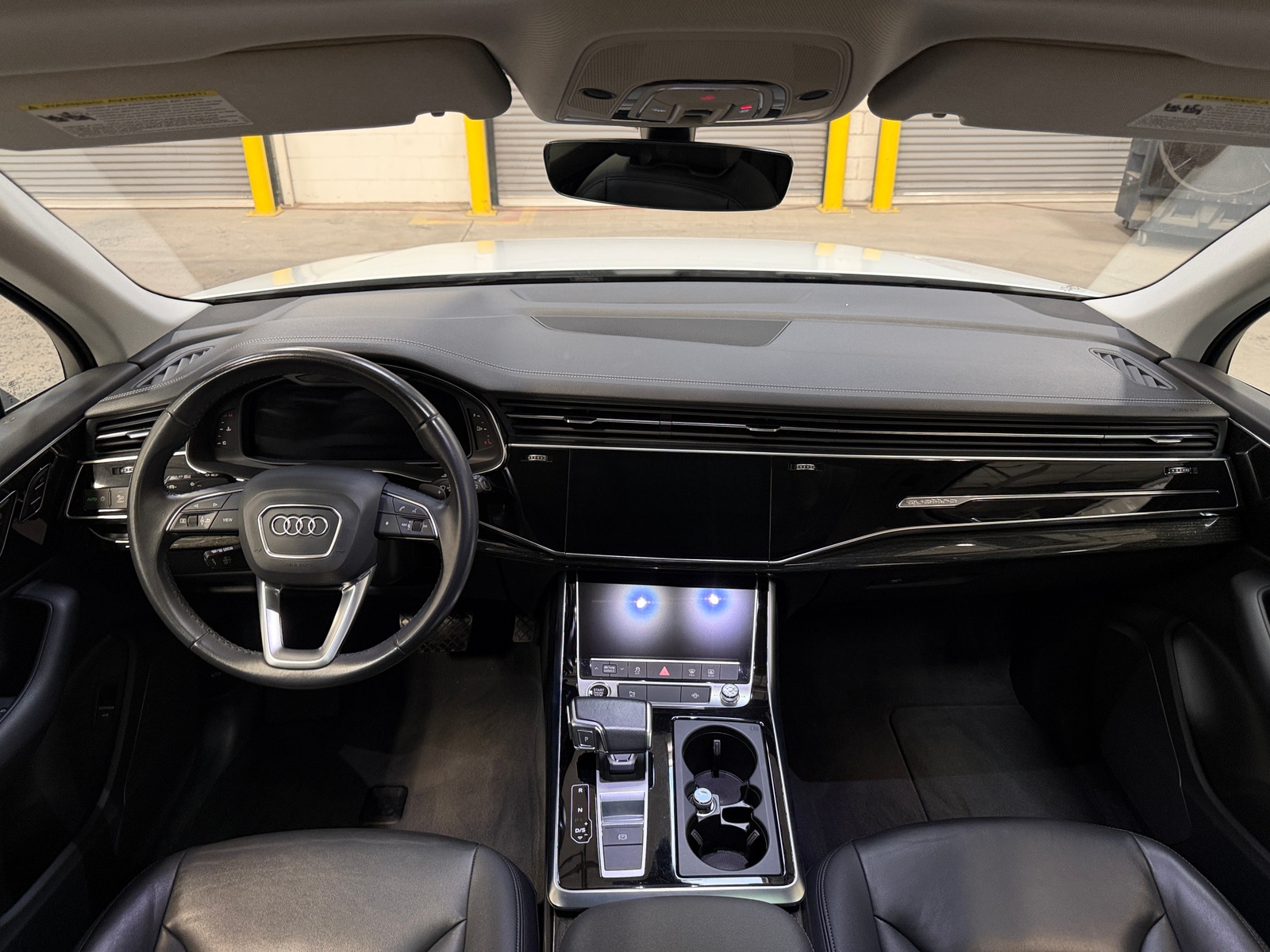 Thumbnail: 2023 Audi Q7 - 3