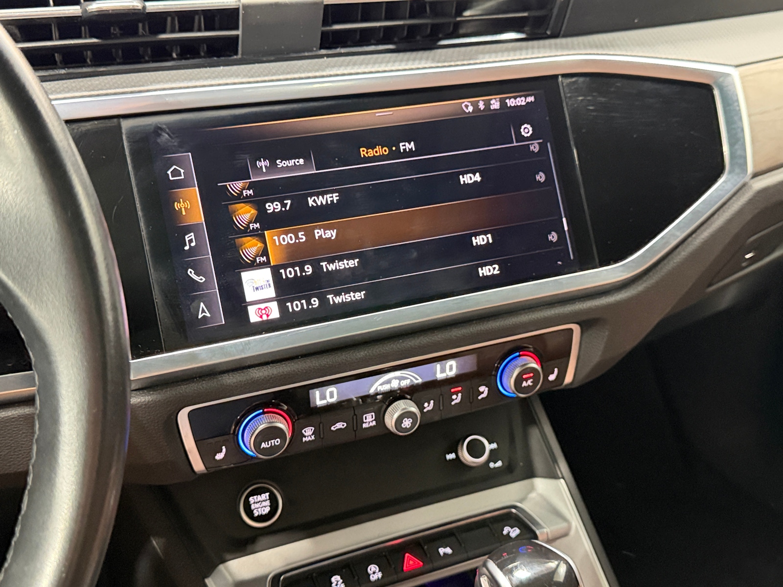 Thumbnail: 2021 Audi Q3 - 4