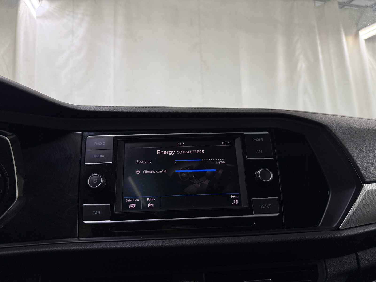 Thumbnail: 2019 Volkswagen Jetta - 4