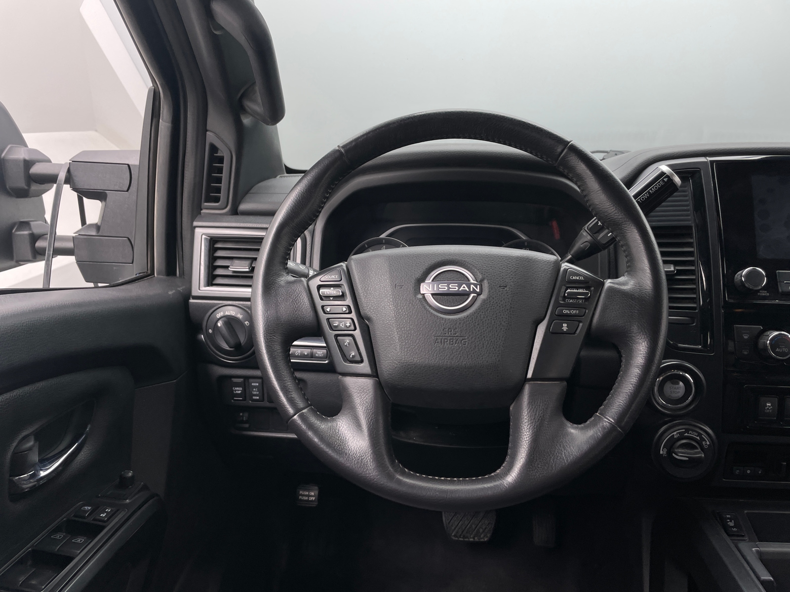 Thumbnail: 2023 Nissan Titan - 5