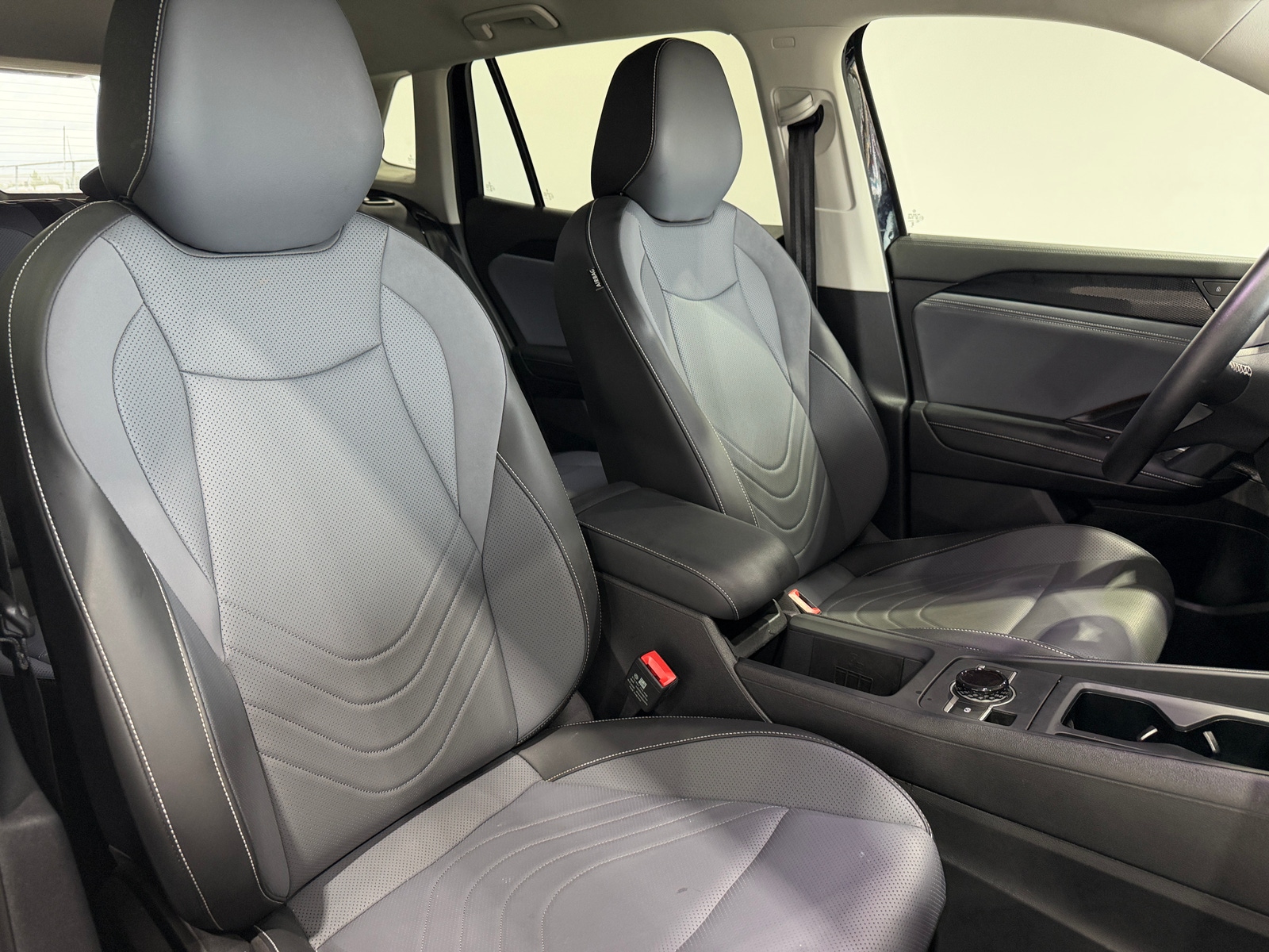 Thumbnail: 2026 Volkswagen Tiguan - 2