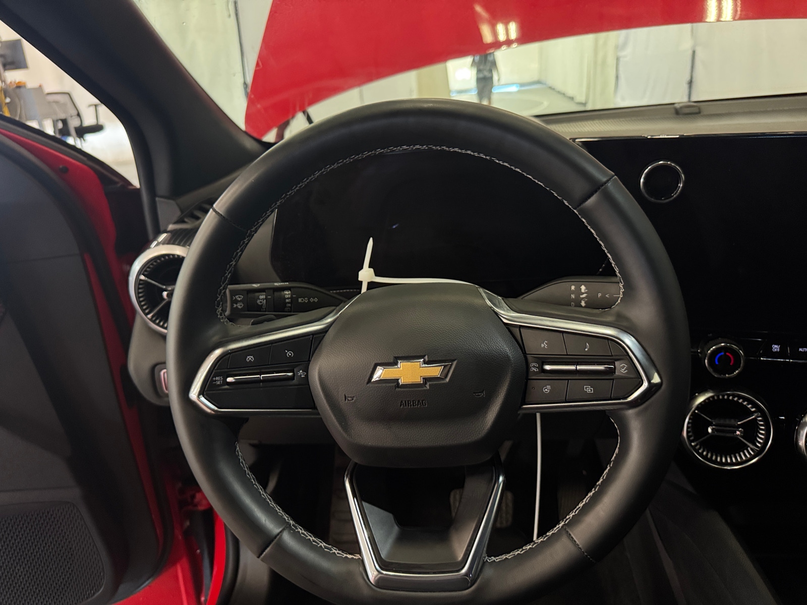 Thumbnail: 2024 Chevrolet Blazer EV - 4