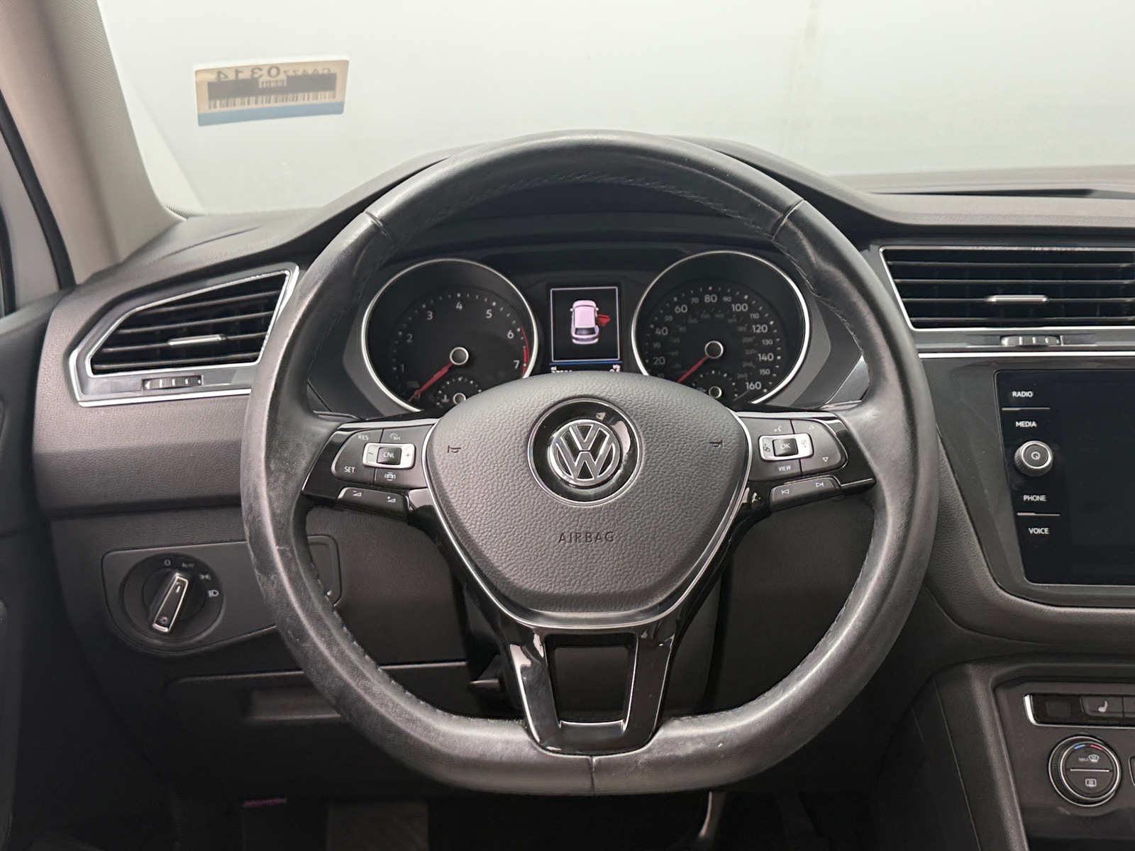 Thumbnail: 2019 Volkswagen Tiguan - 5