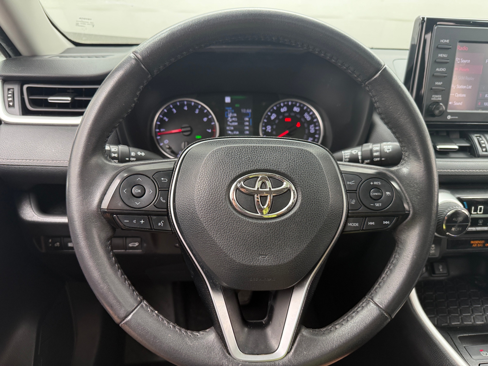 Thumbnail: 2021 Toyota RAV4 - 4