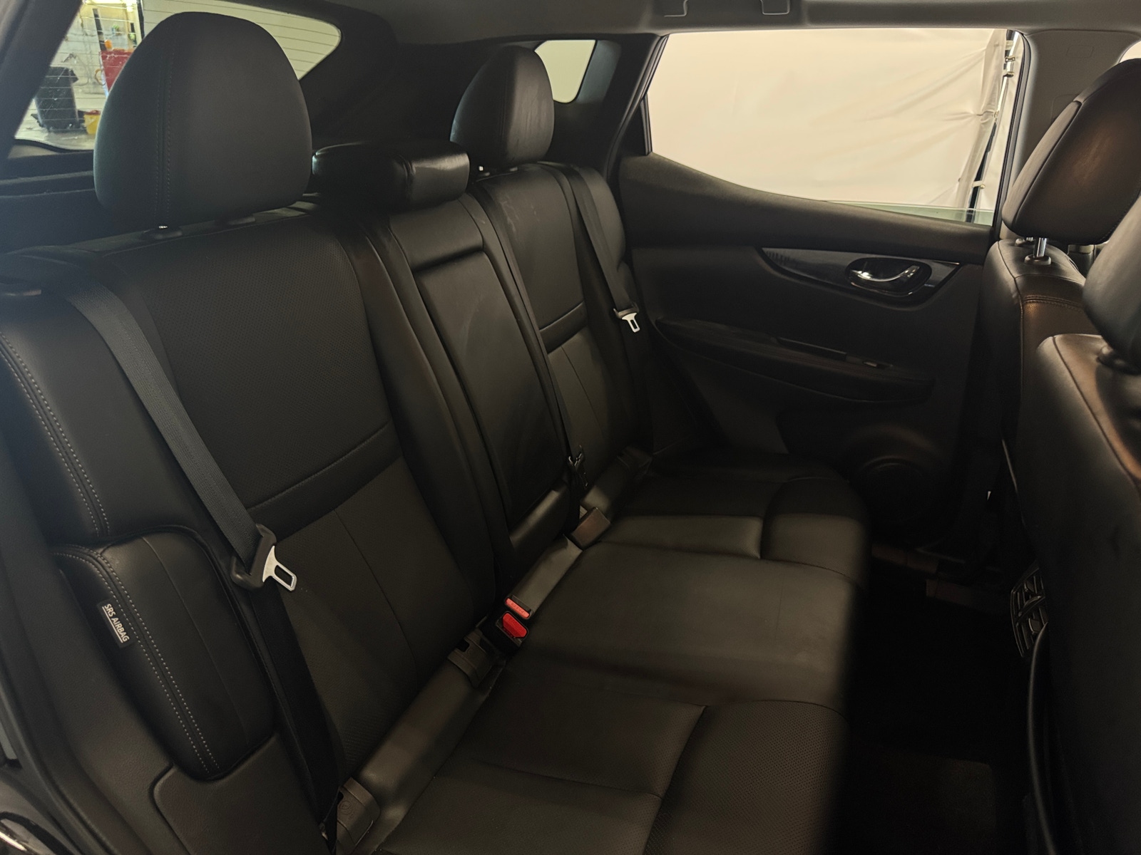 Thumbnail: 2021 Nissan Rogue Sport - 5
