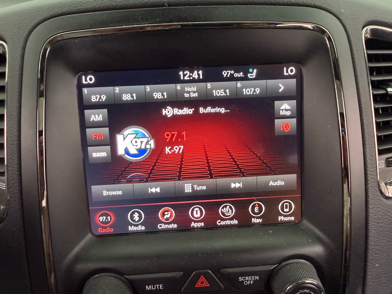 Thumbnail: 2018 Dodge Durango - 3