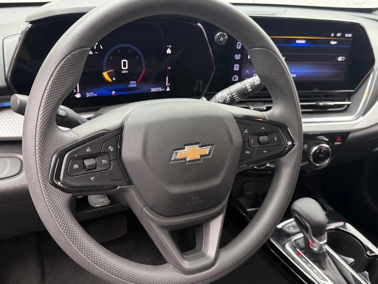 Thumbnail: 2025 Chevrolet Trax - 4