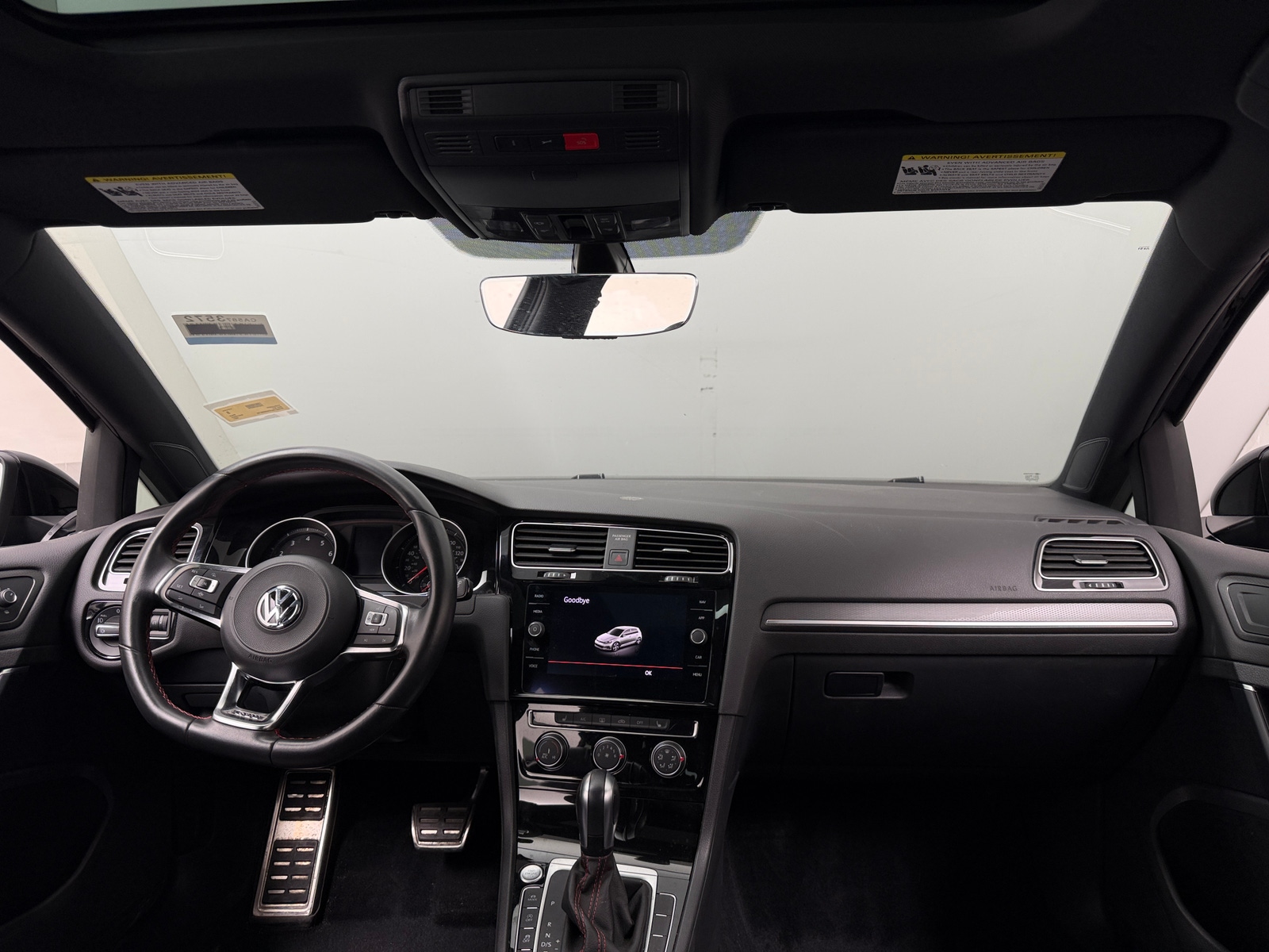 Thumbnail: 2021 Volkswagen Golf - 3