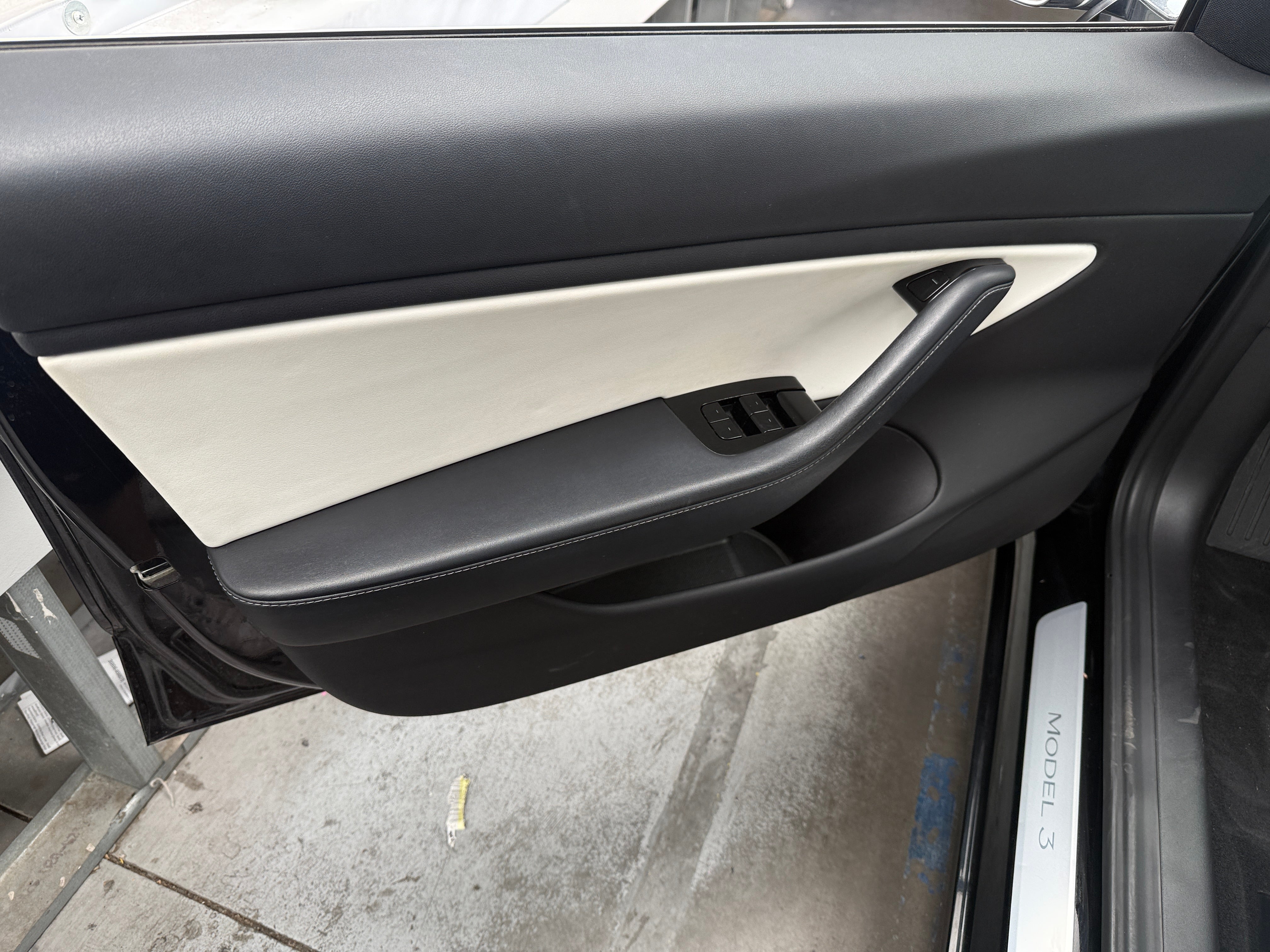 Used 2018 Tesla Model 3 Base with VIN 5YJ3E1EA8JF177856 for sale in Oak Creek, WI