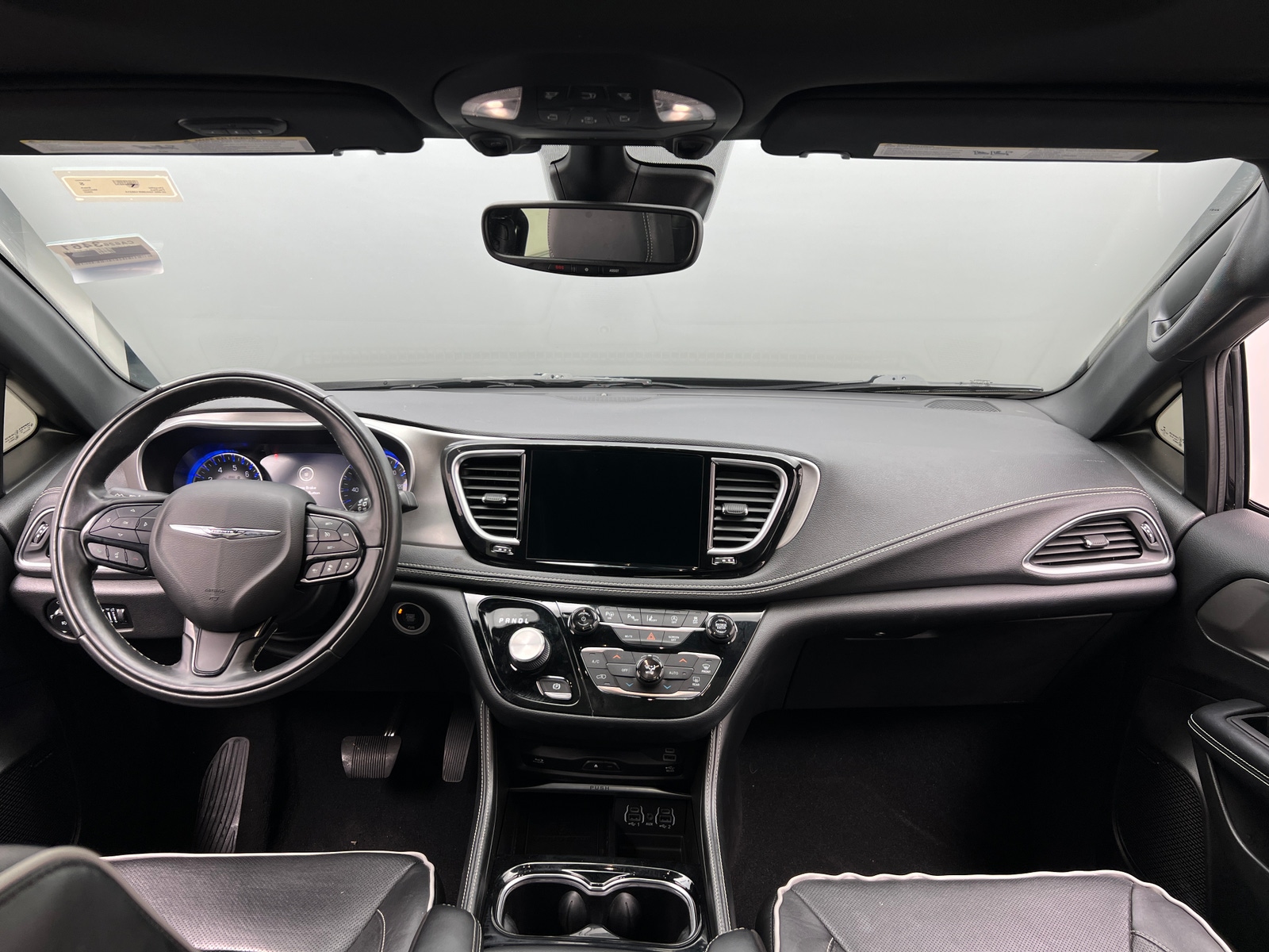 Thumbnail: 2022 Chrysler Pacifica - 2
