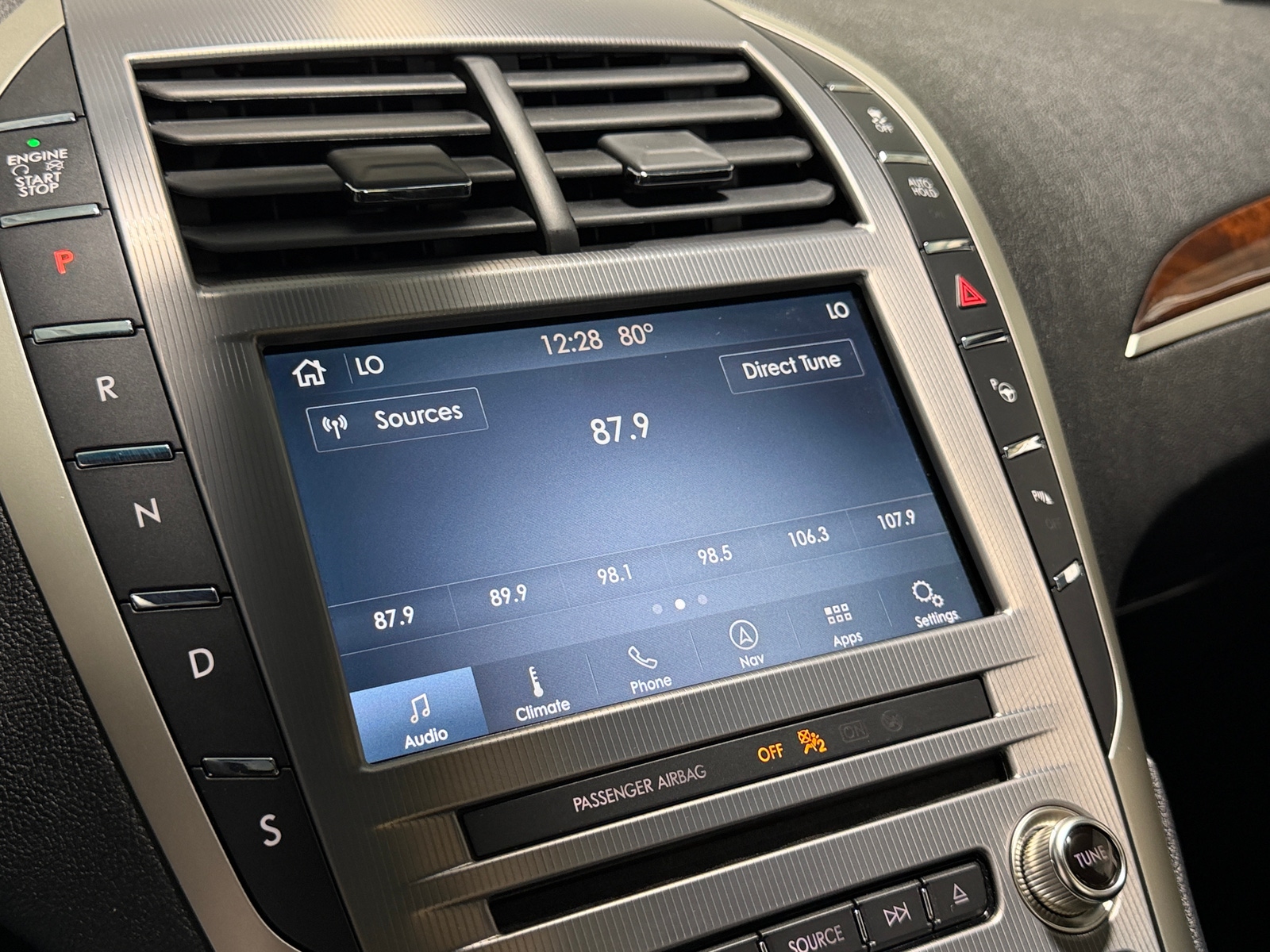 Thumbnail: 2019 Lincoln MKZ - 3