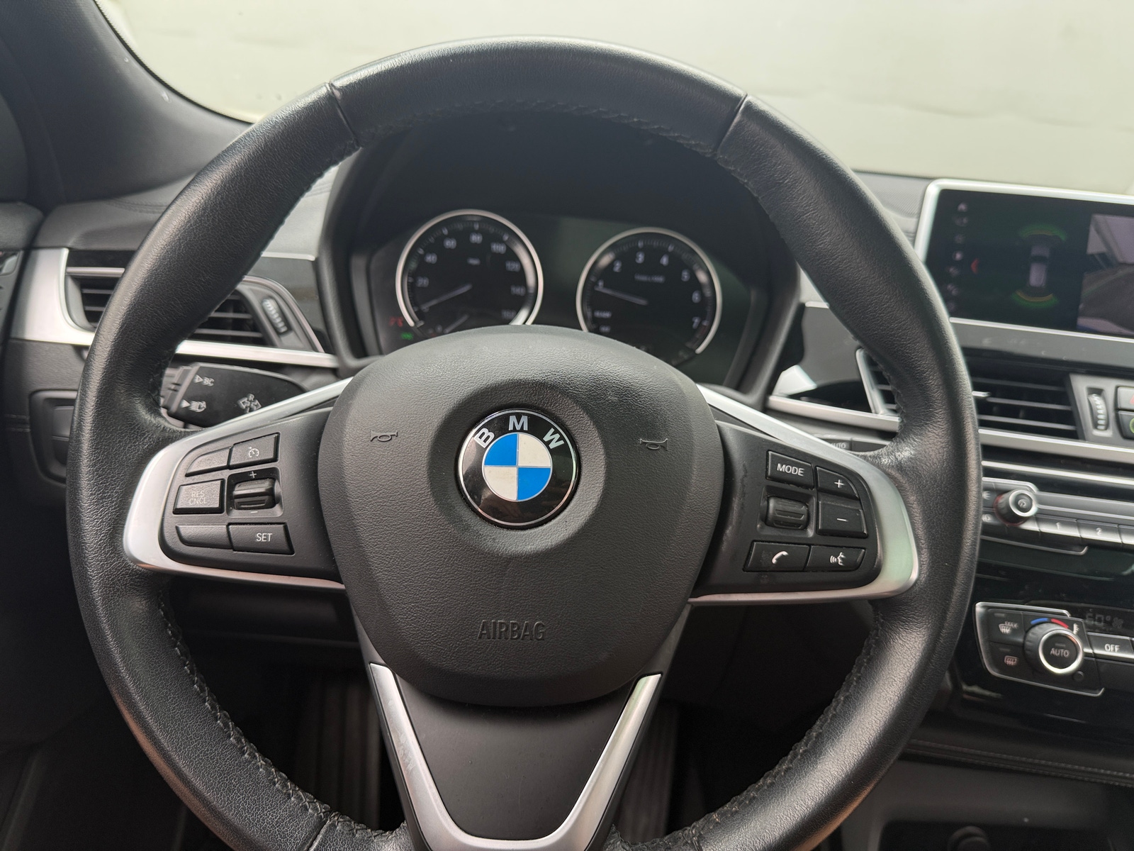 Thumbnail: 2023 BMW X2 - 4