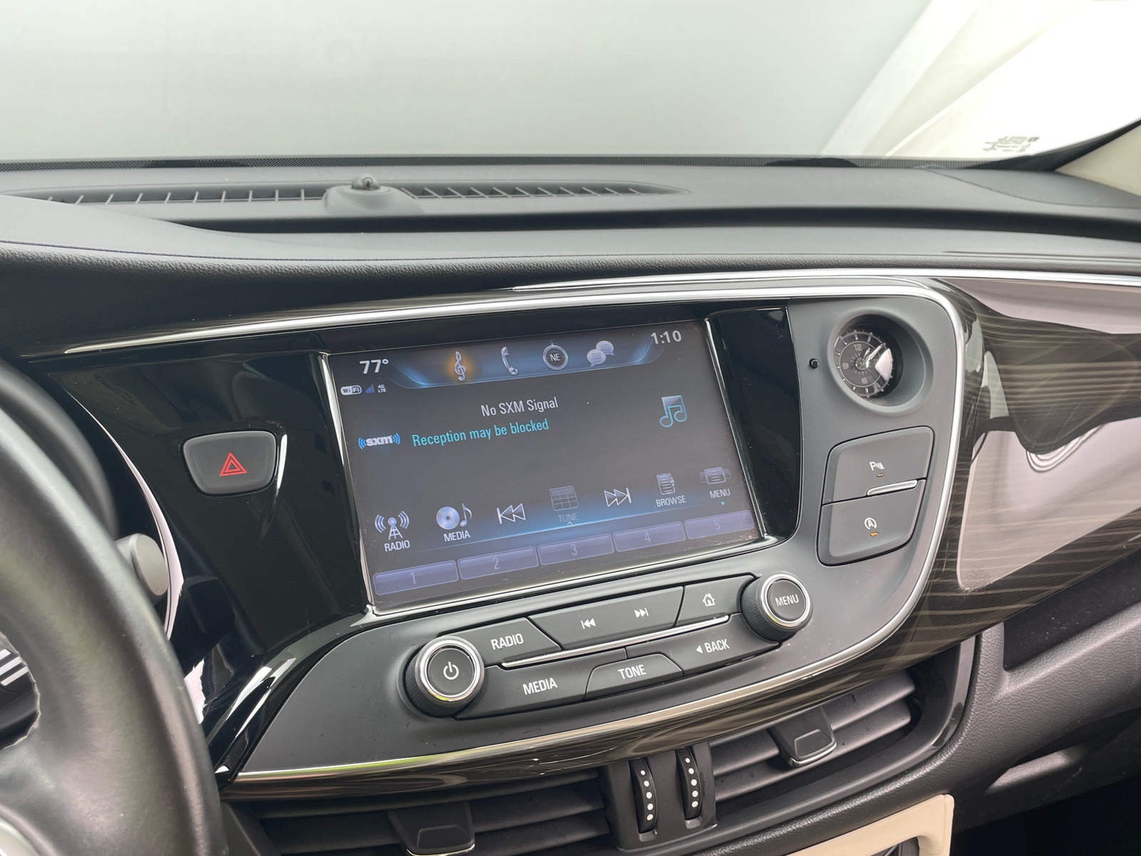 Thumbnail: 2020 Buick Envision - 3