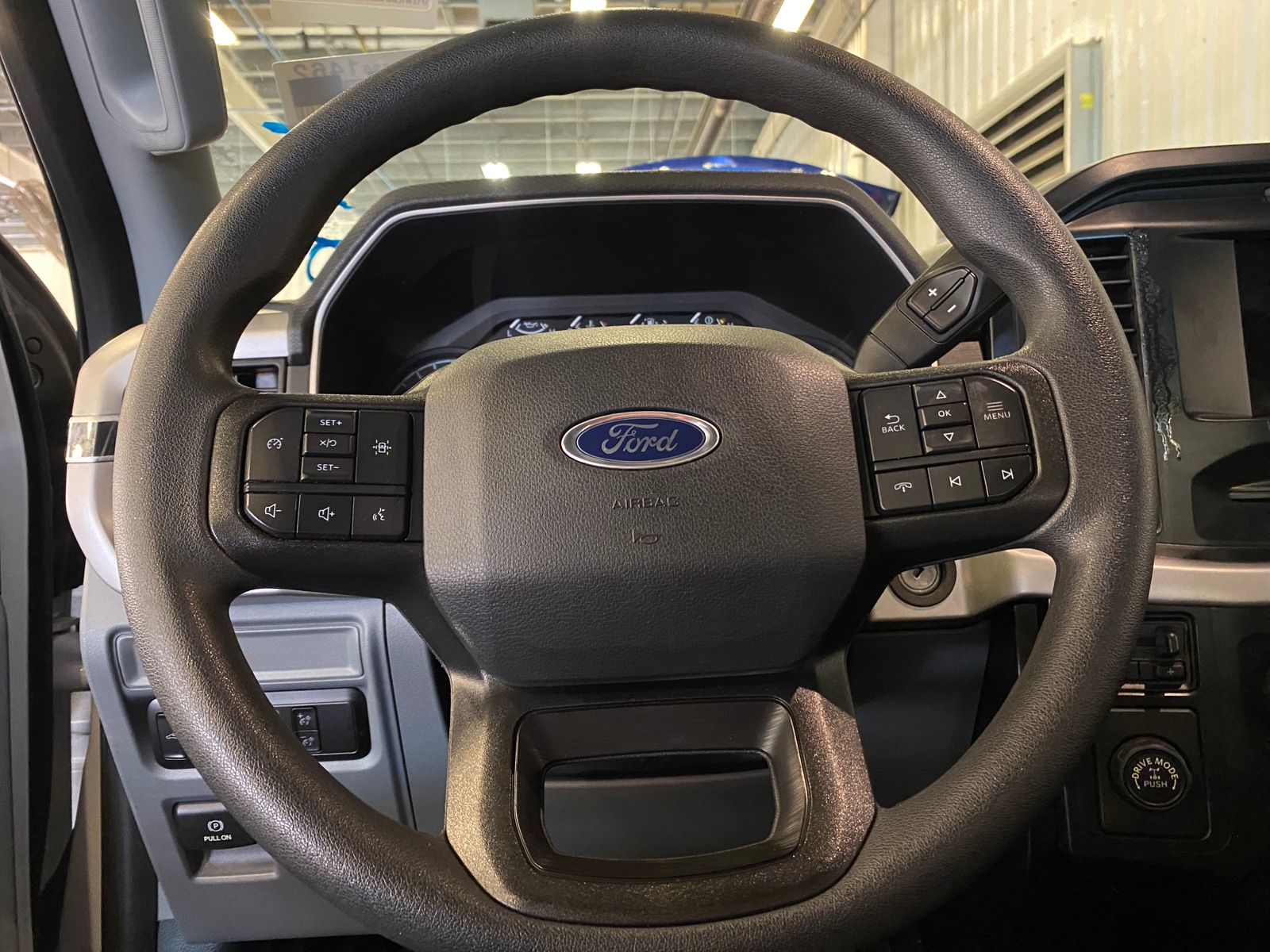 Thumbnail: 2023 Ford Econoline - 5