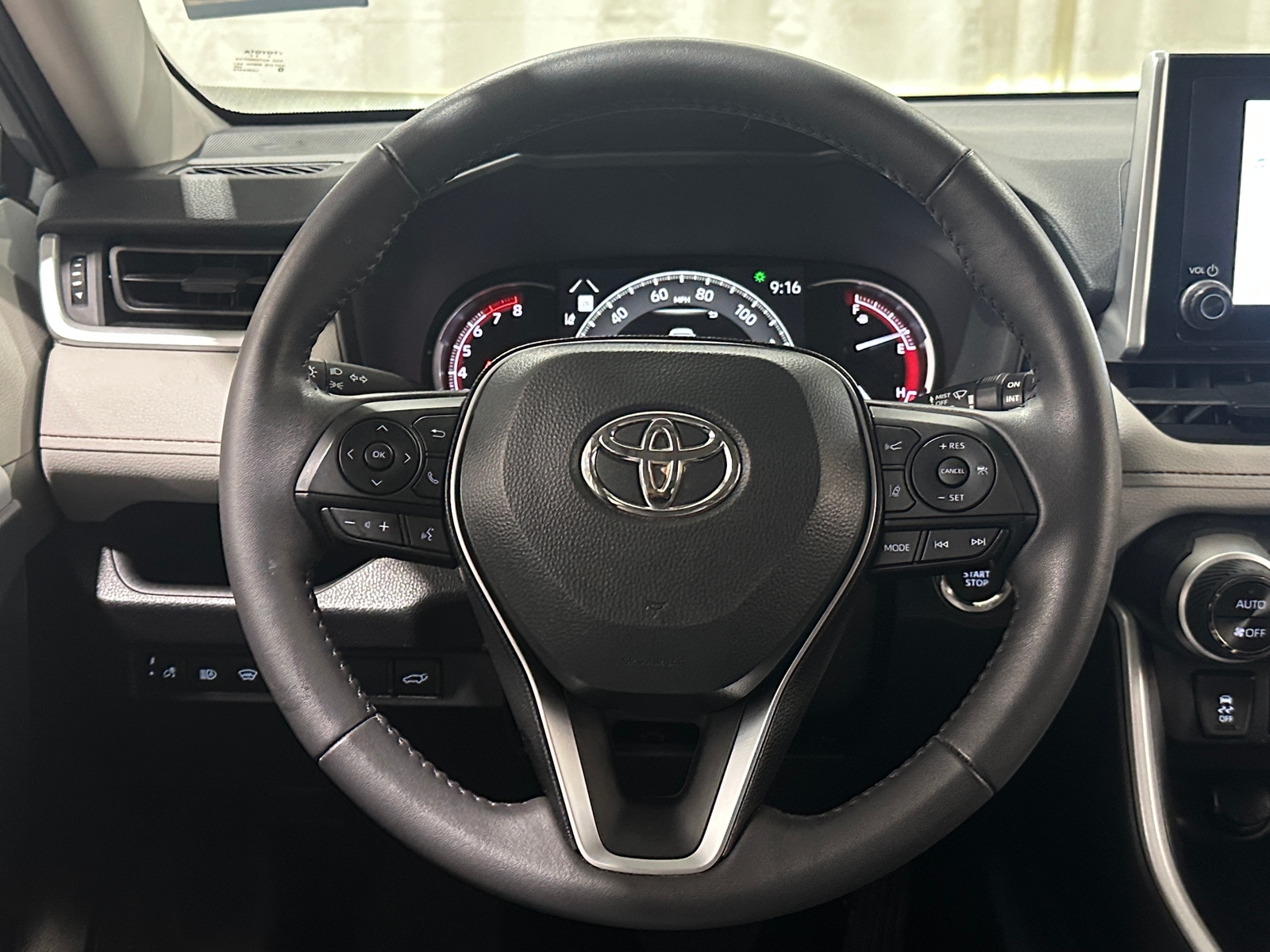Thumbnail: 2025 Toyota RAV4 - 5