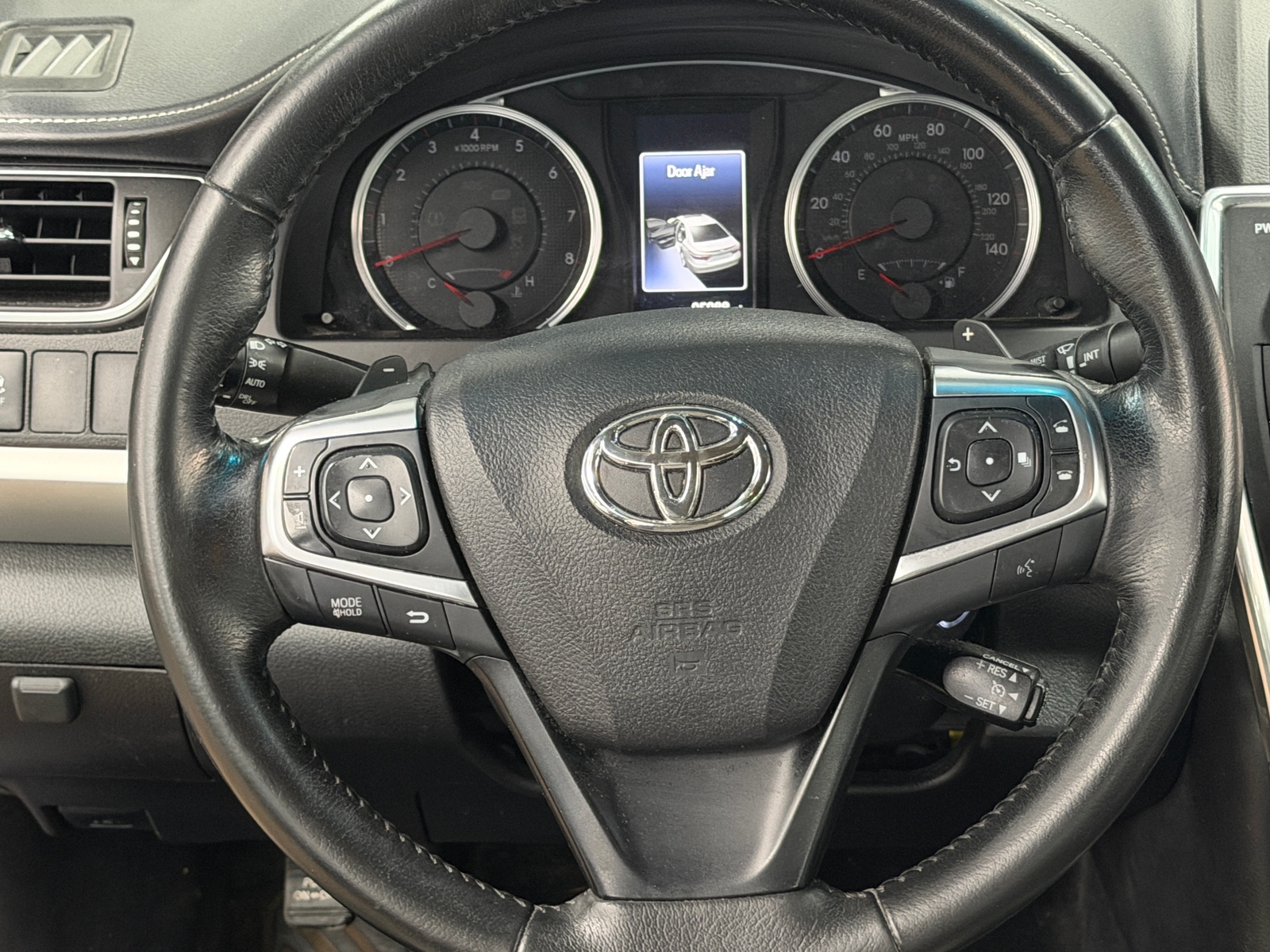 Thumbnail: 2016 Toyota Camry - 5