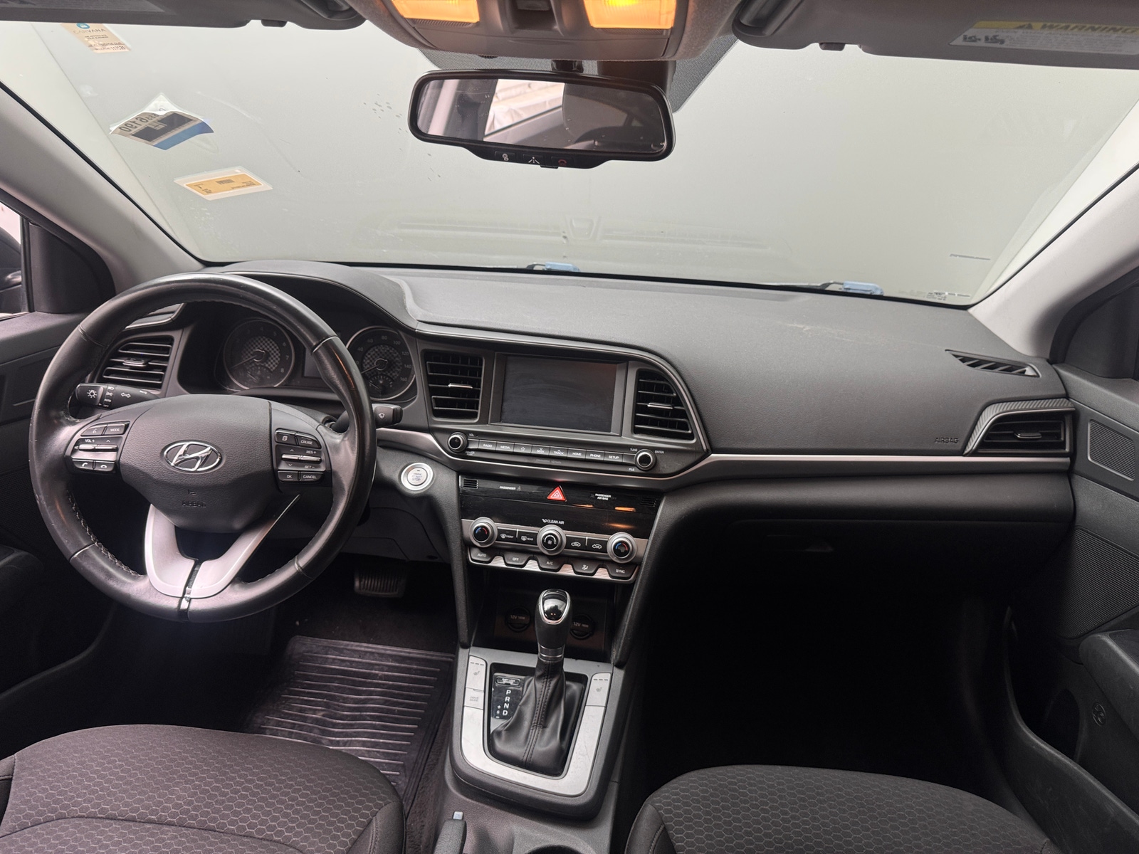 Thumbnail: 2020 Hyundai Elantra - 3