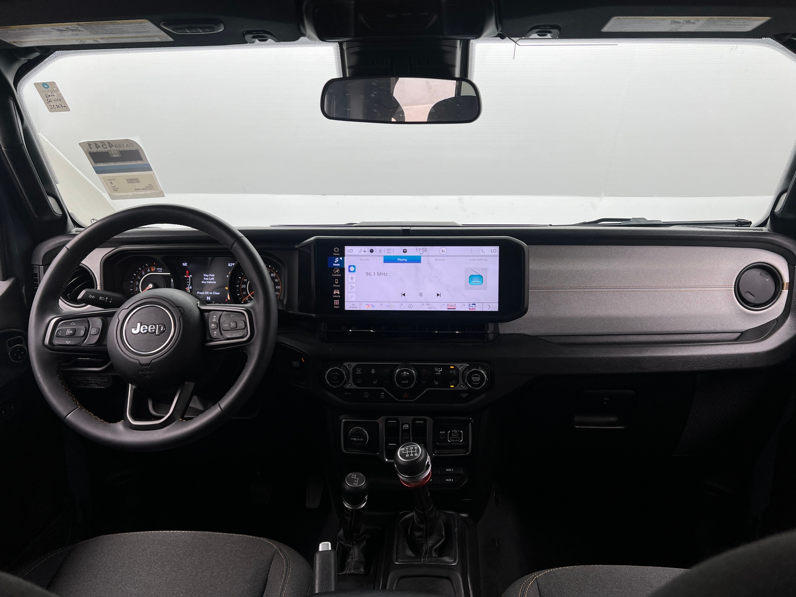 Thumbnail: 2024 Jeep Gladiator - 3