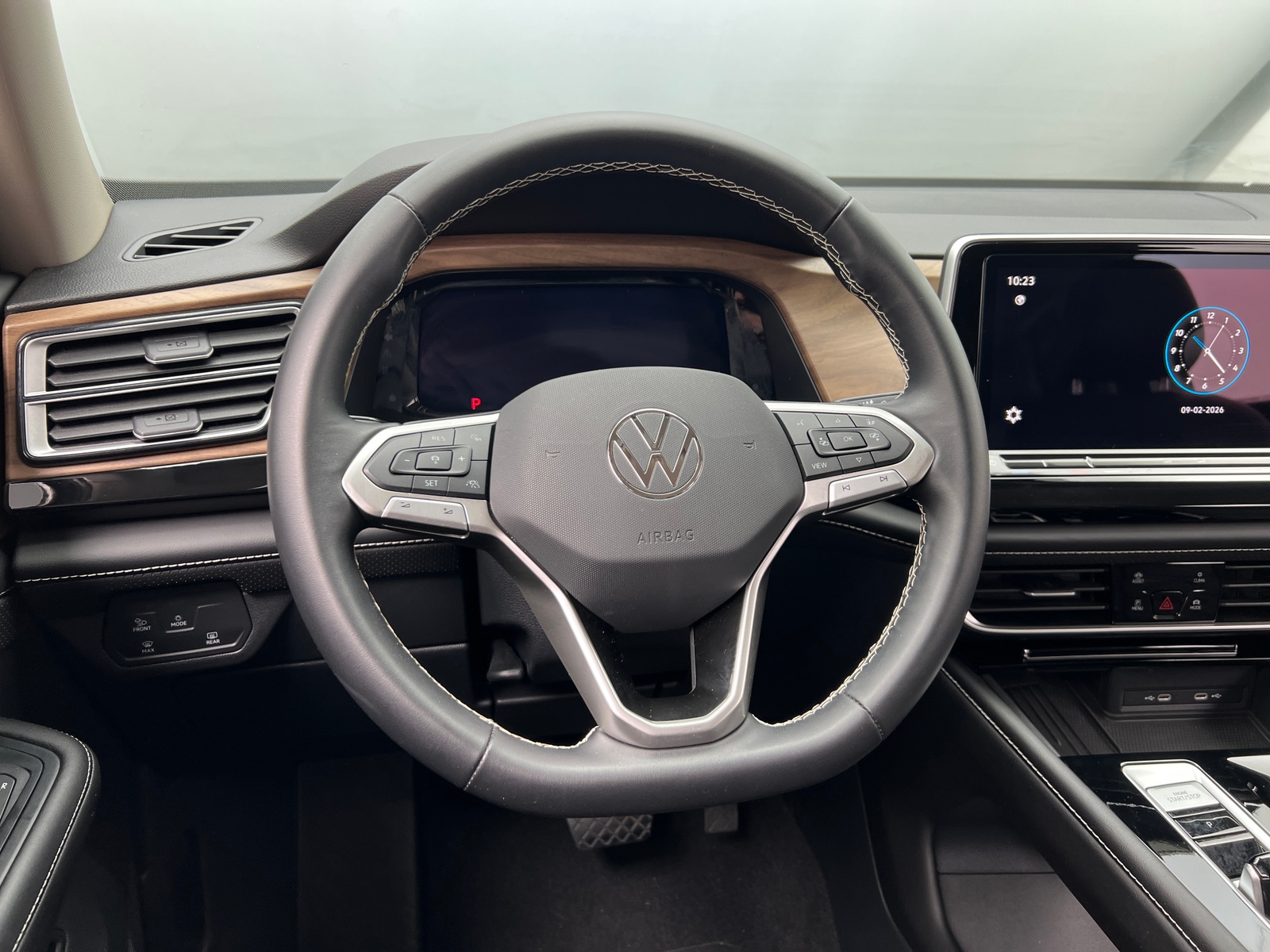 Thumbnail: 2026 Volkswagen Atlas - 4