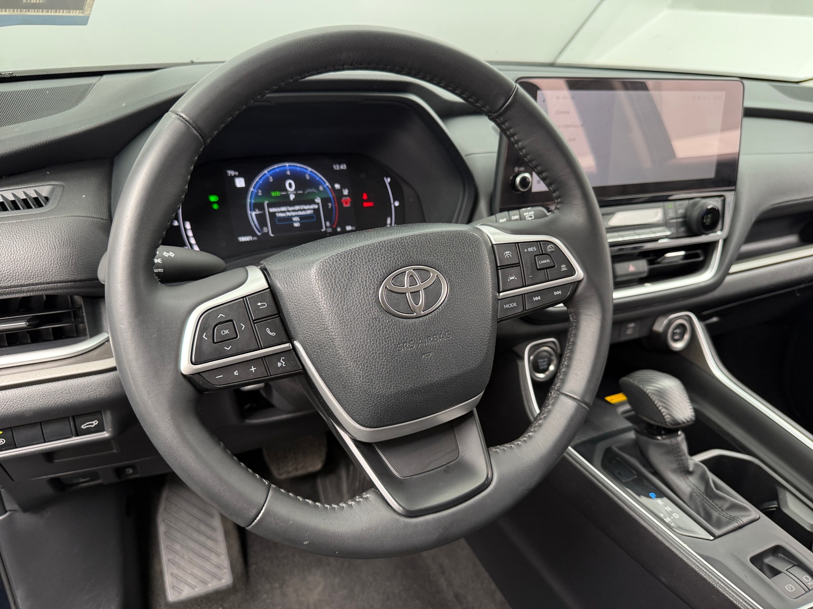 Thumbnail: 2025 Toyota Grand Highlander - 4