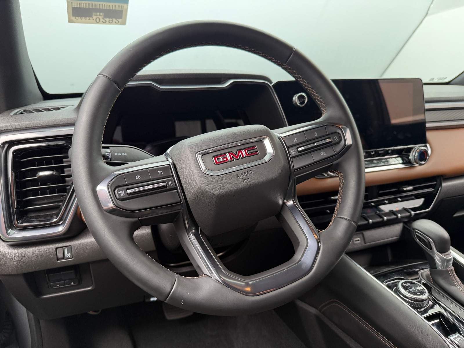 Thumbnail: 2025 GMC Canyon - 4