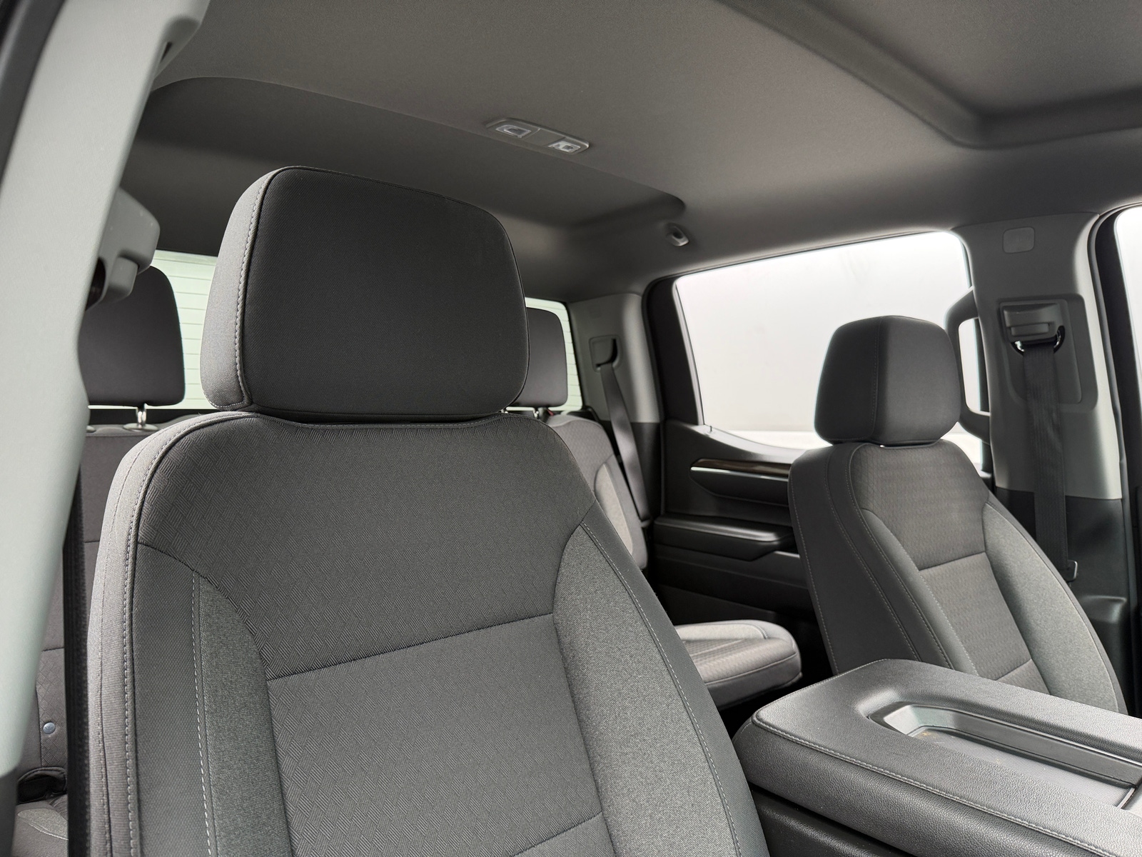 Thumbnail: 2025 Chevrolet Silverado 1500 - 2
