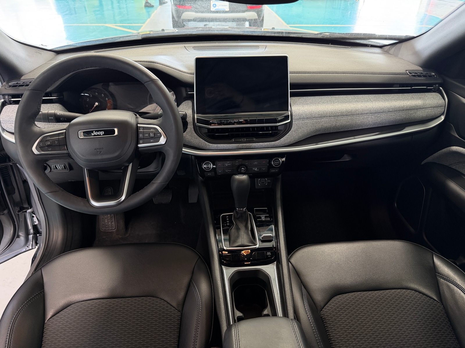 Thumbnail: 2023 Jeep Compass - 3