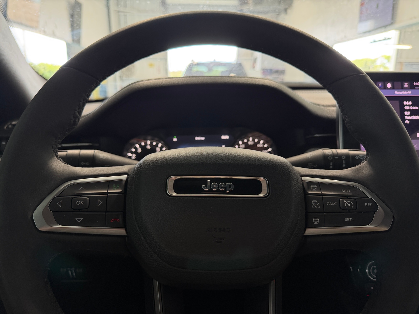 Thumbnail: 2023 Jeep Compass - 5
