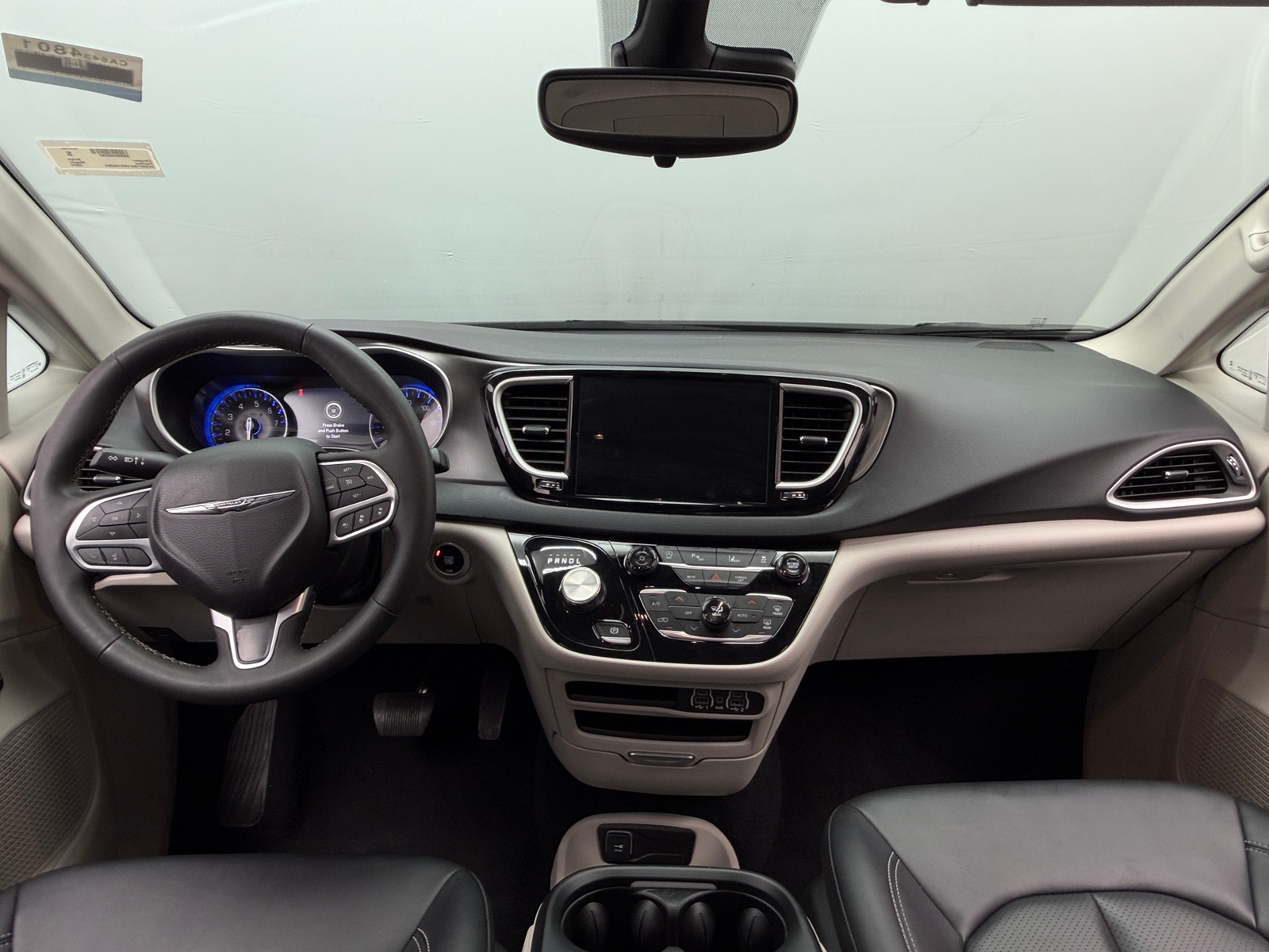 Thumbnail: 2024 Chrysler Pacifica - 2