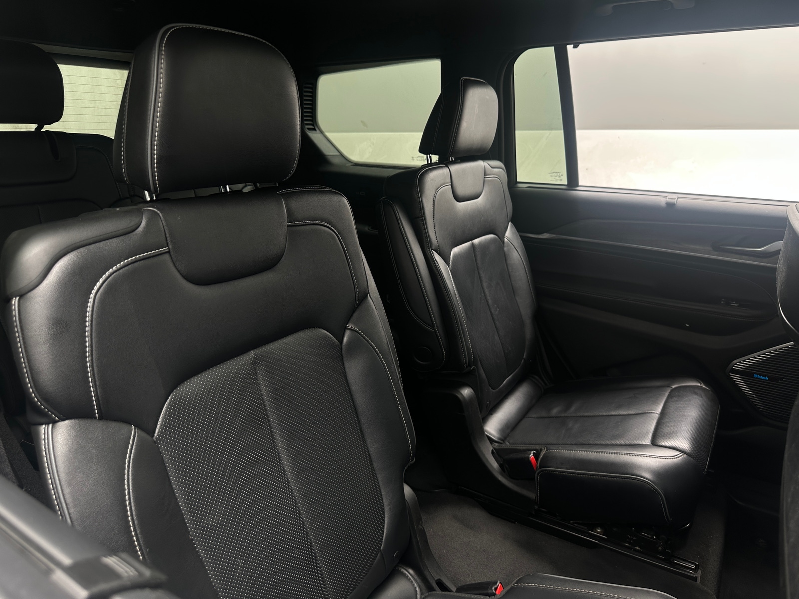 Thumbnail: 2021 Jeep Grand Cherokee L - 5