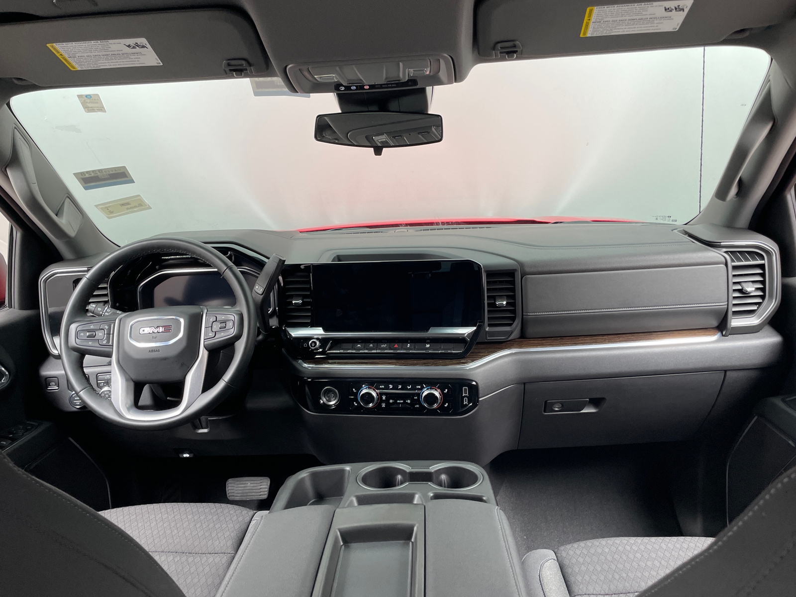 Thumbnail: 2024 GMC Sierra 1500 - 3