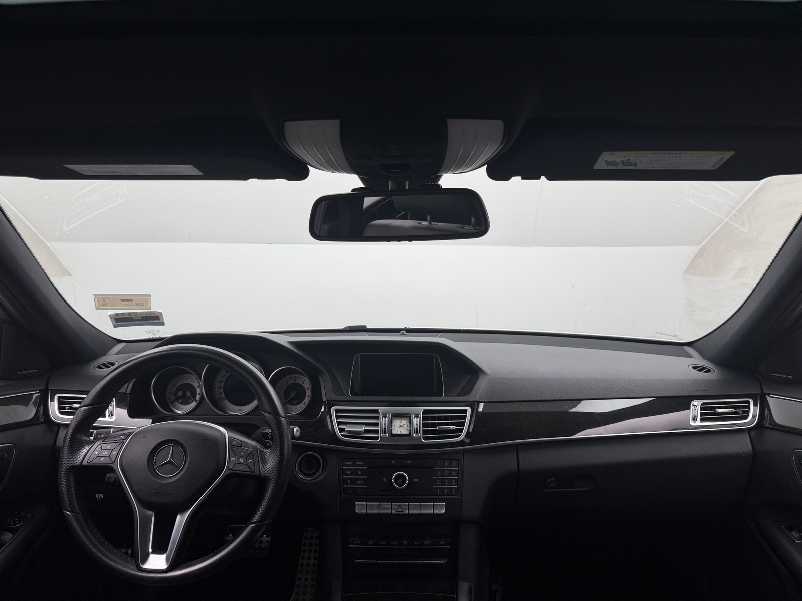 Thumbnail: 2016 Mercedes-Benz E-Class - 2