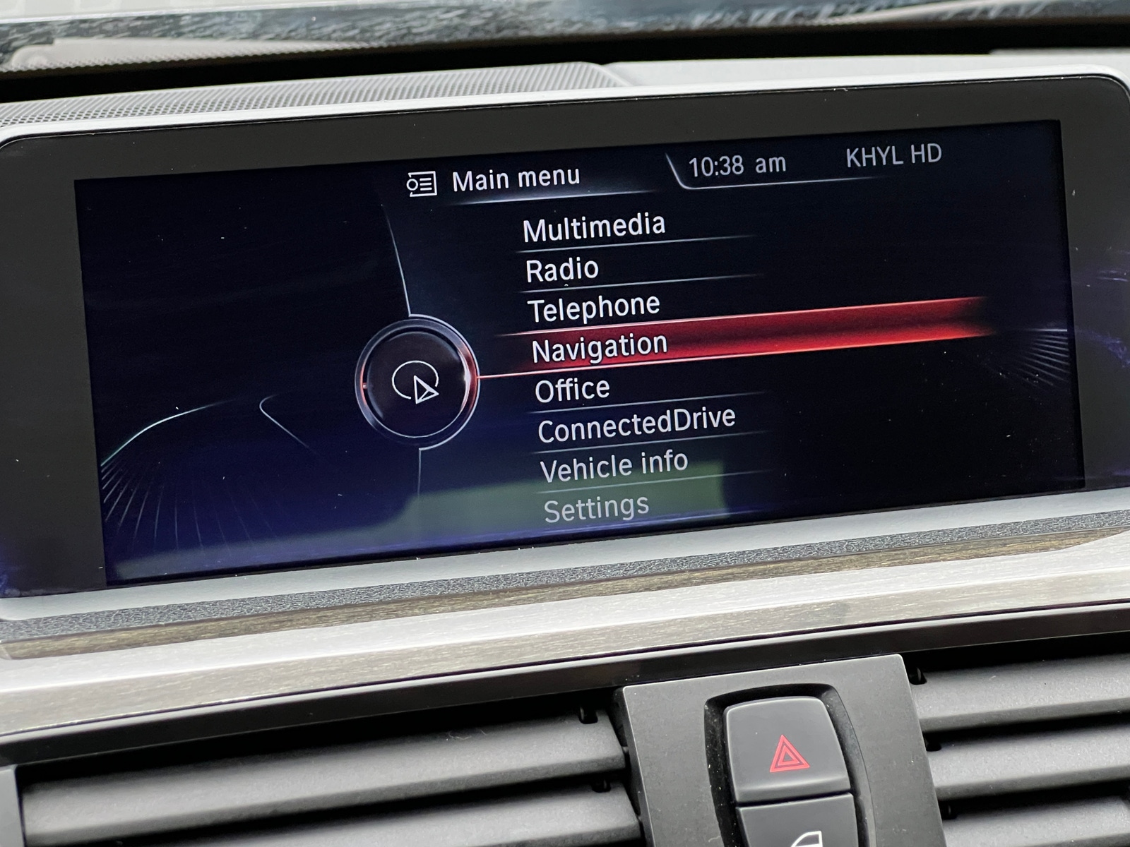 Thumbnail: 2014 BMW 3 Series - 3