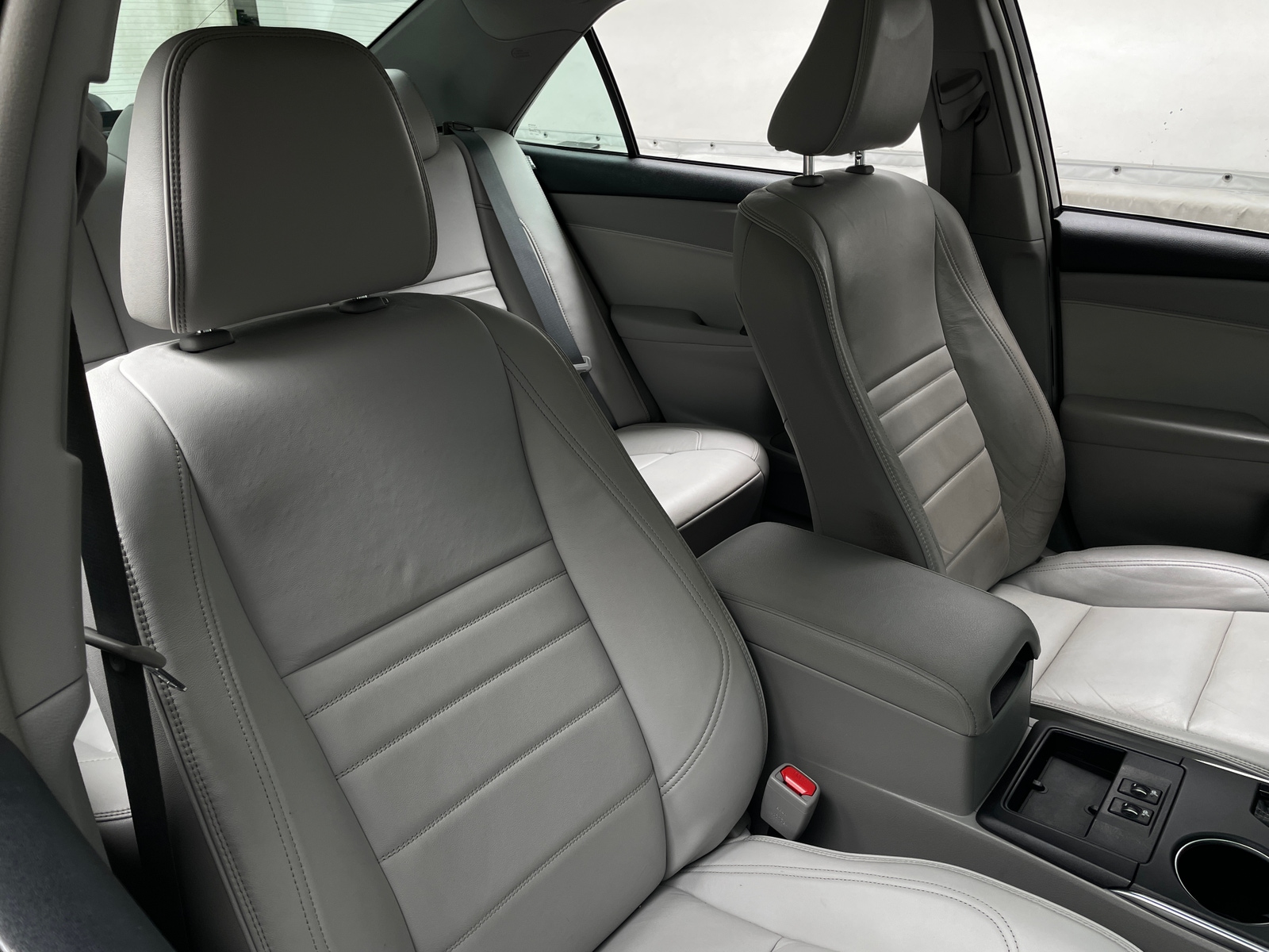 Thumbnail: 2015 Toyota Camry - 2