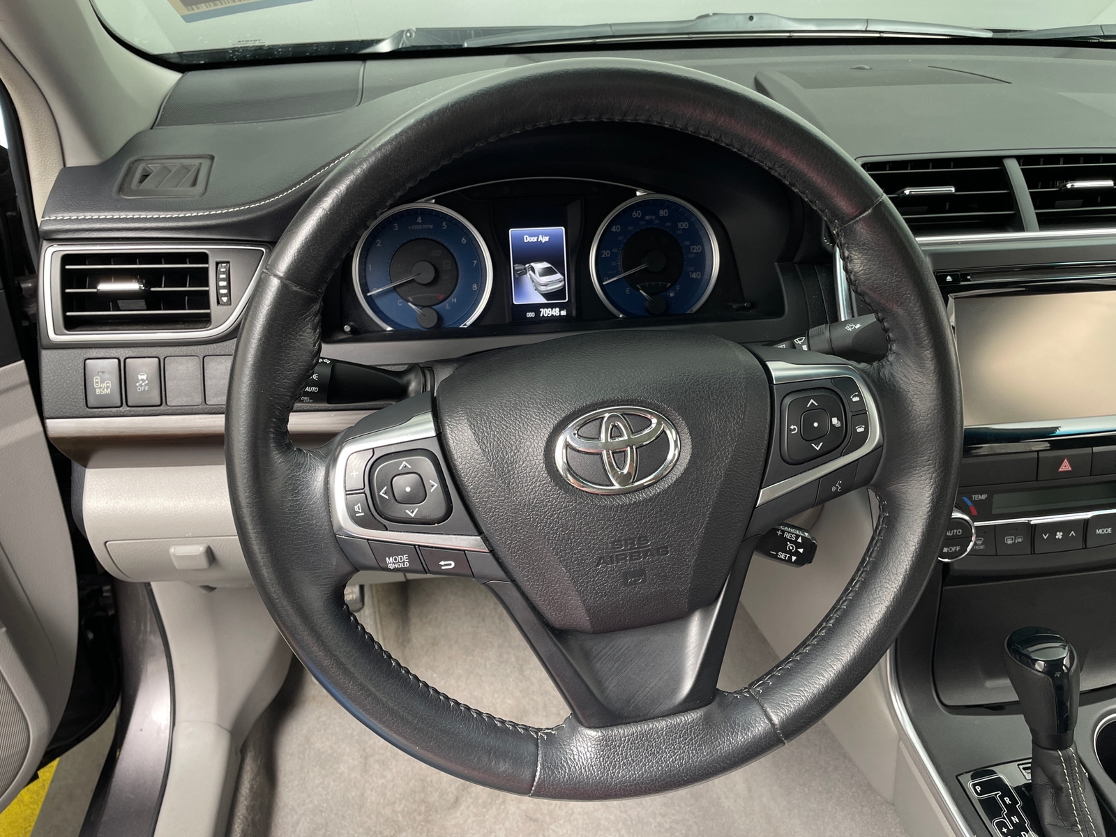 Thumbnail: 2015 Toyota Camry - 5