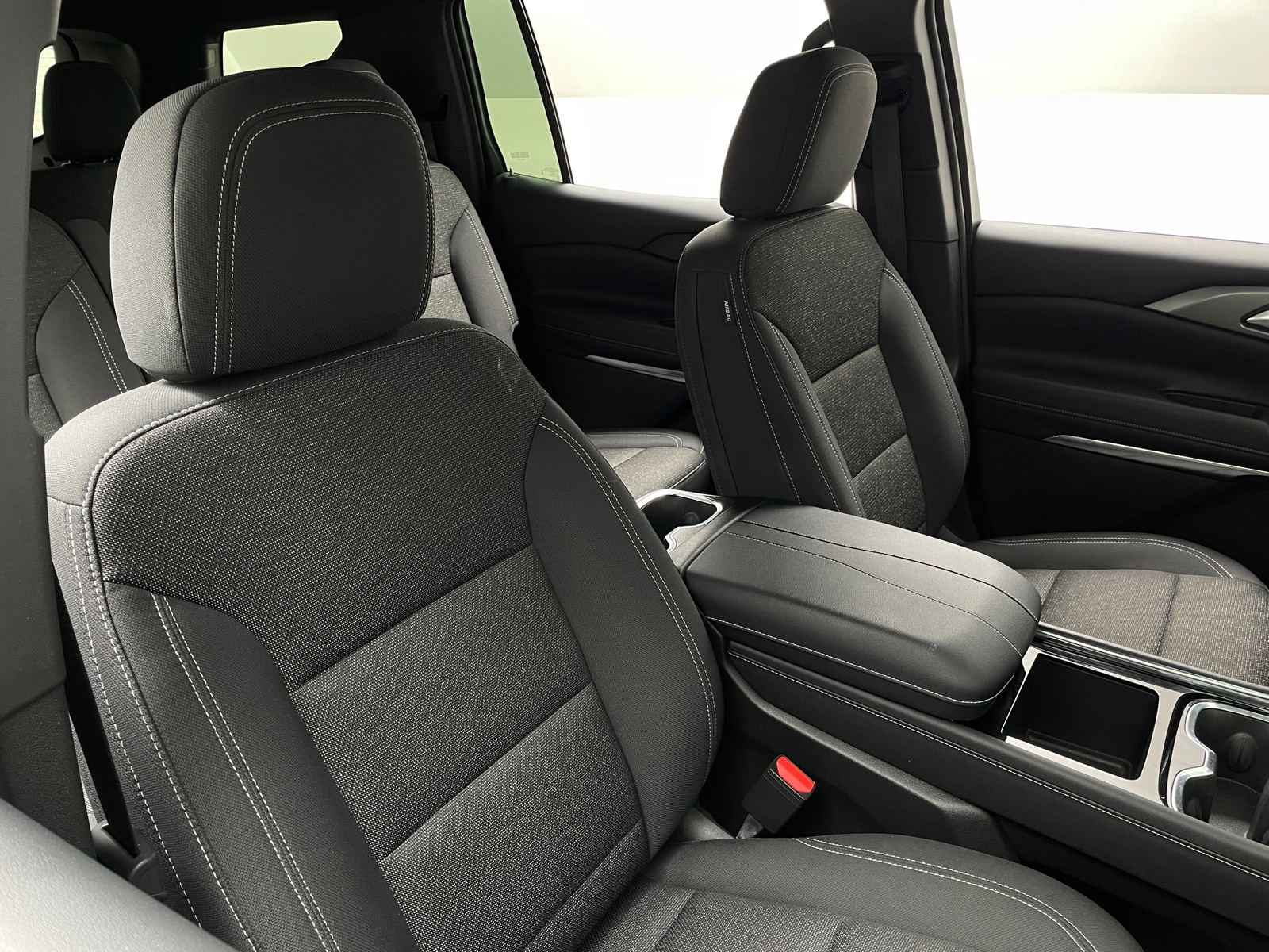 Thumbnail: 2026 Chevrolet Traverse - 2
