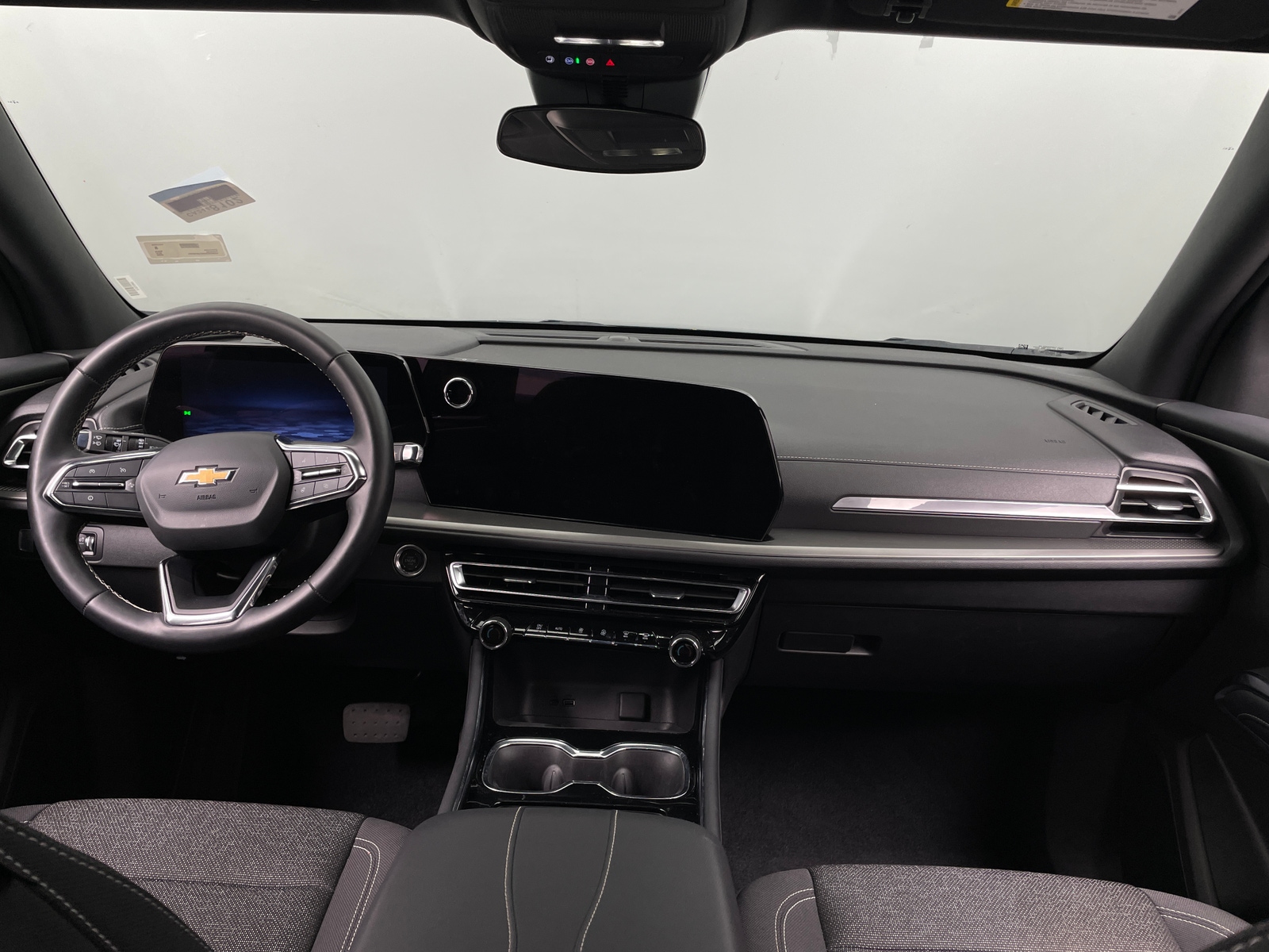 Thumbnail: 2026 Chevrolet Traverse - 3