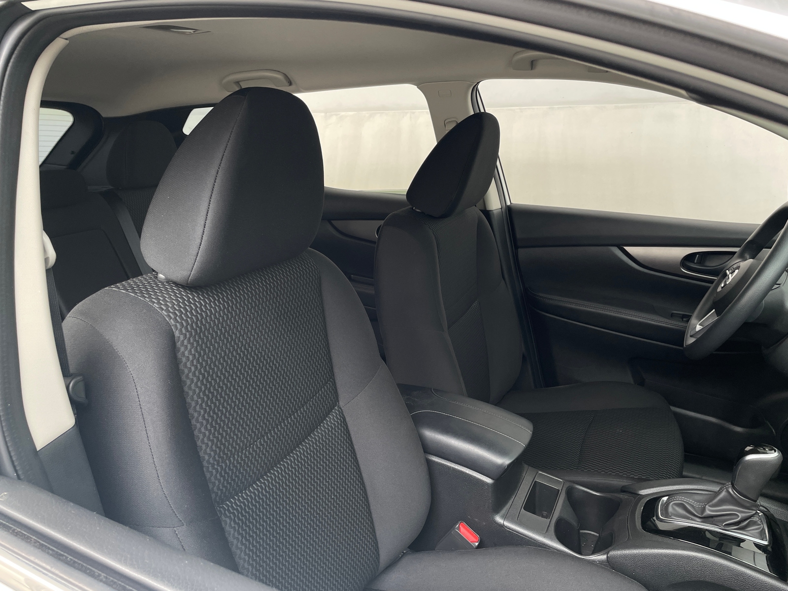 Thumbnail: 2020 Nissan Rogue Sport - 2