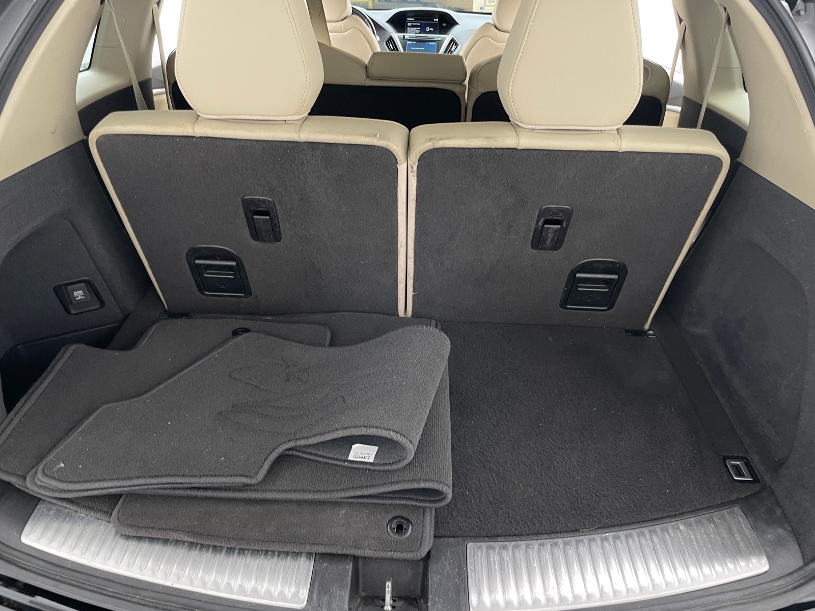 Thumbnail: 2019 Acura MDX - 6